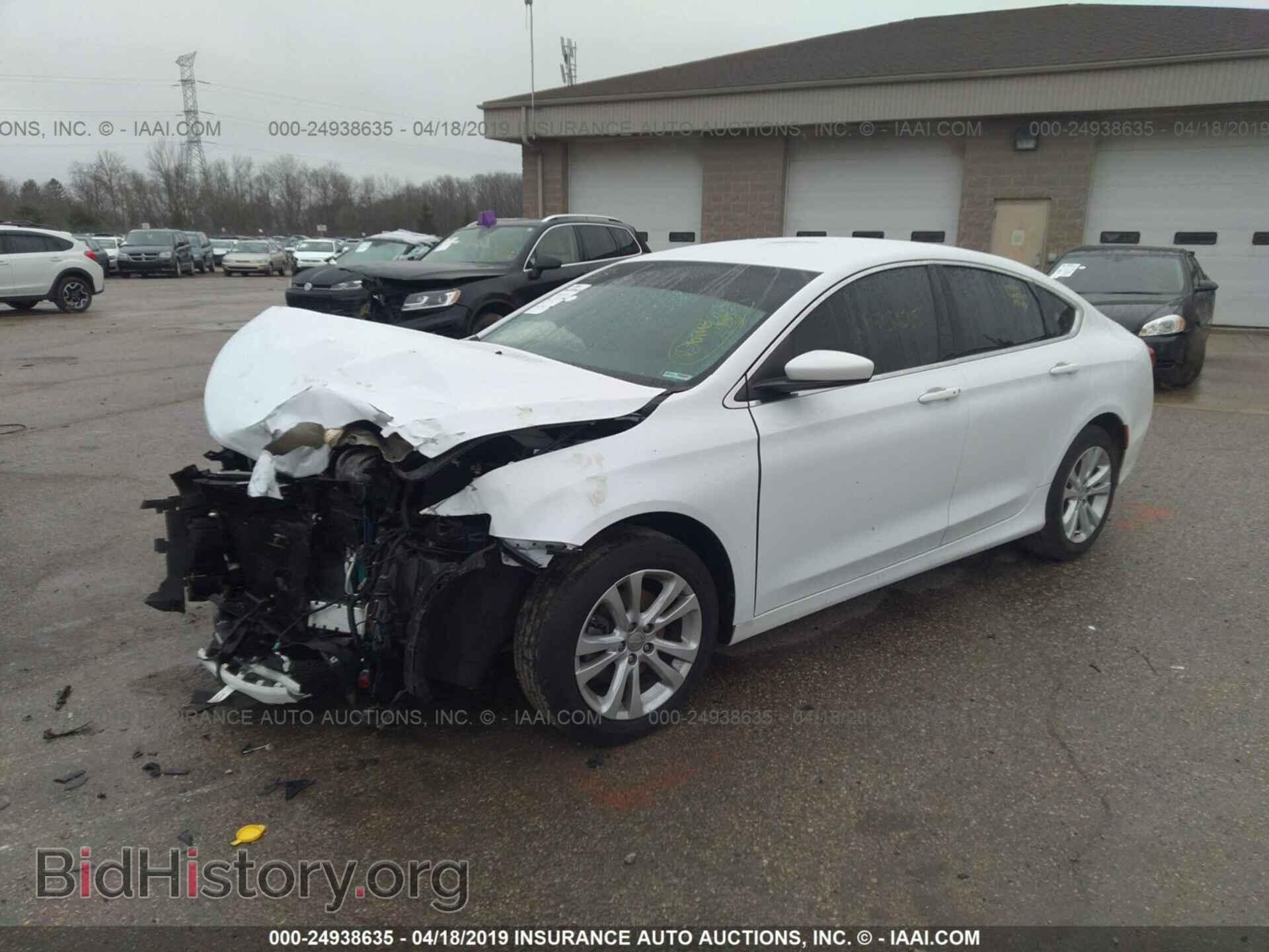 2016 CHRYSLER 200 - VIN: 1C3CCCAB7GN116612 - Photo 2
