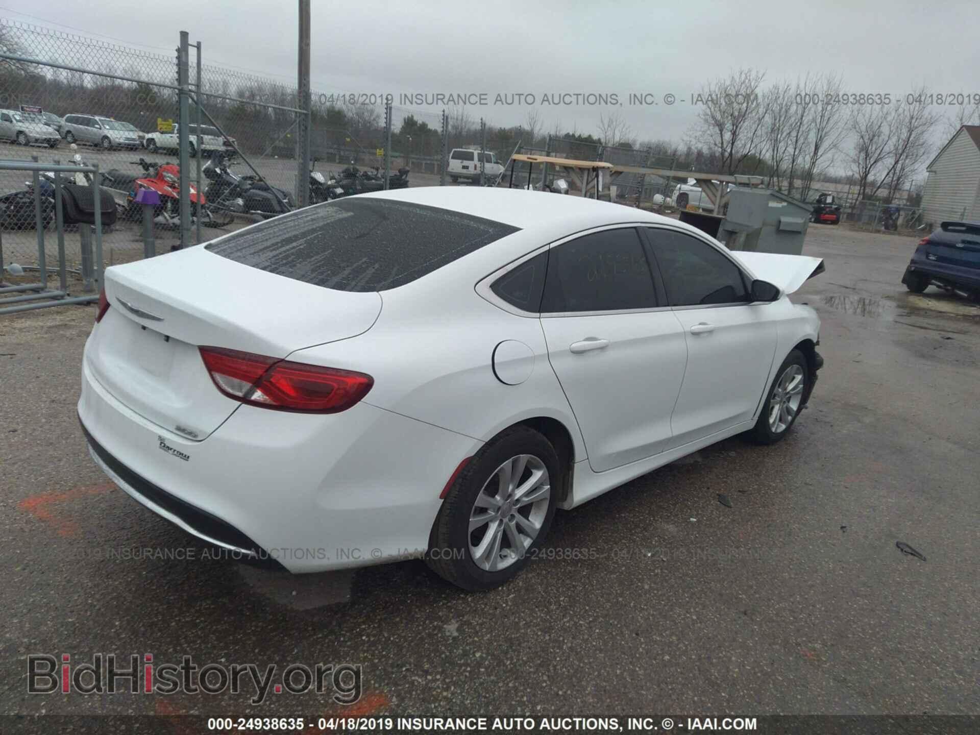 2016 CHRYSLER 200 - VIN: 1C3CCCAB7GN116612 - Photo 4