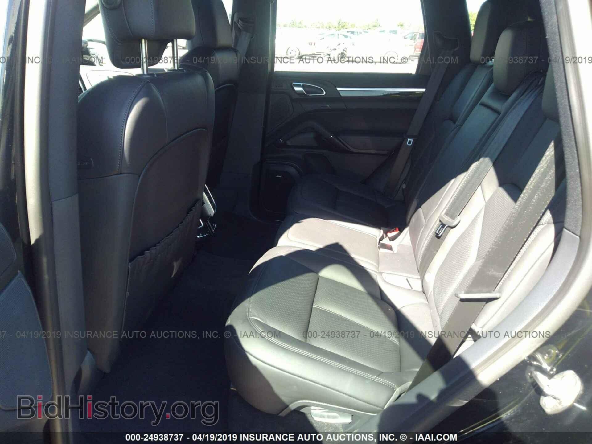 2016 PORSCHE CAYENNE - VIN: WP1AA2A20GLA11522 - Фото 8