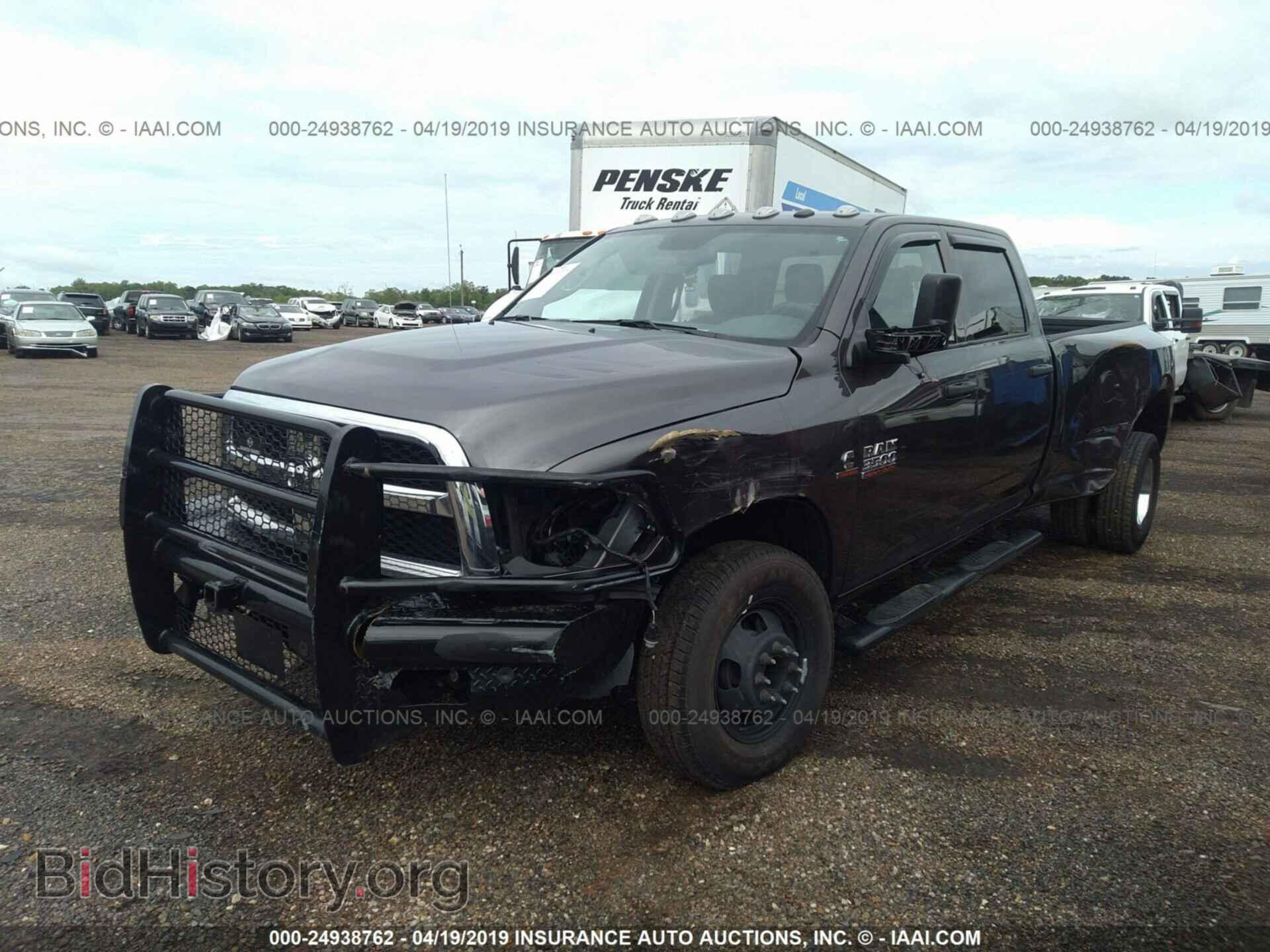 2017 RAM 3500 - VIN: 3C63RRGL5HG775674 - Фото 2