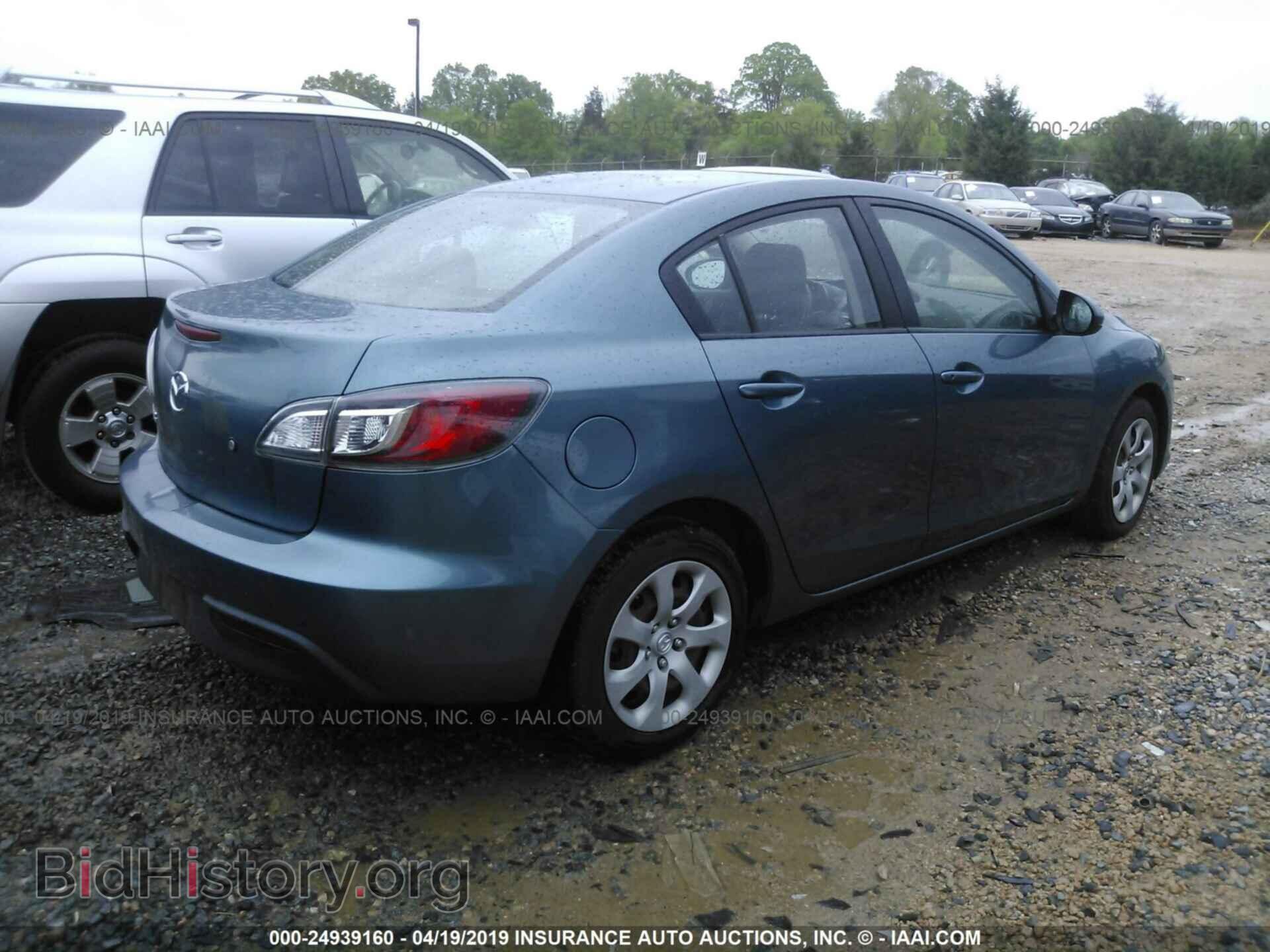 2011 MAZDA 3 - VIN: JM1BL1UF5B1425618 - Фото 4