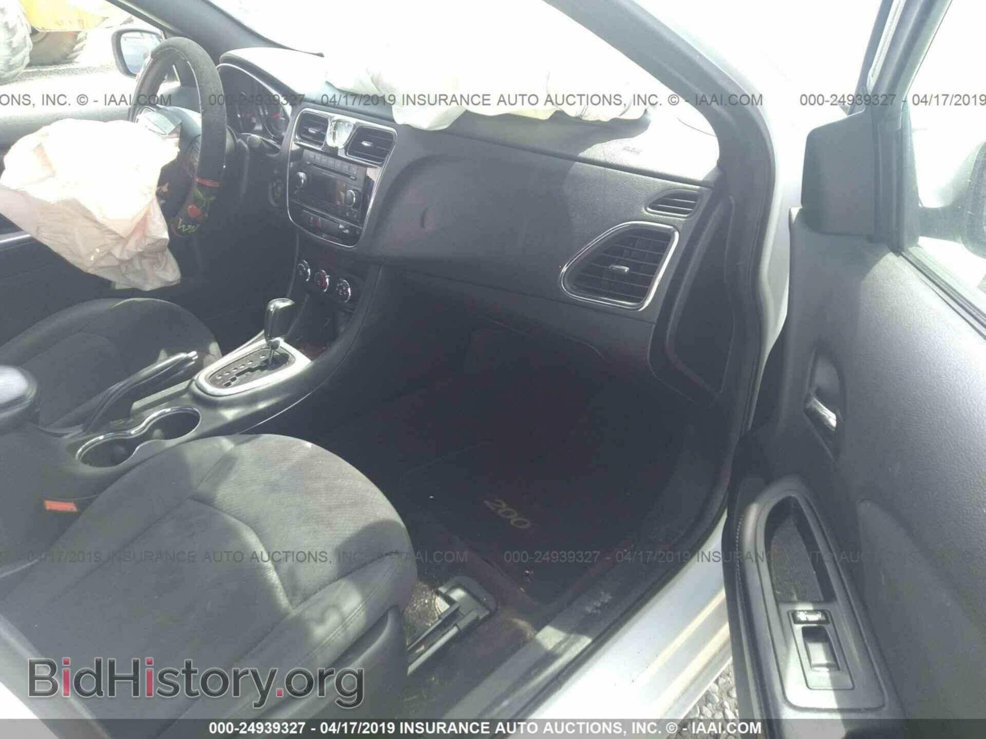 2014 CHRYSLER 200 - VIN: 1C3CCBAB9EN236855 - Фото 5