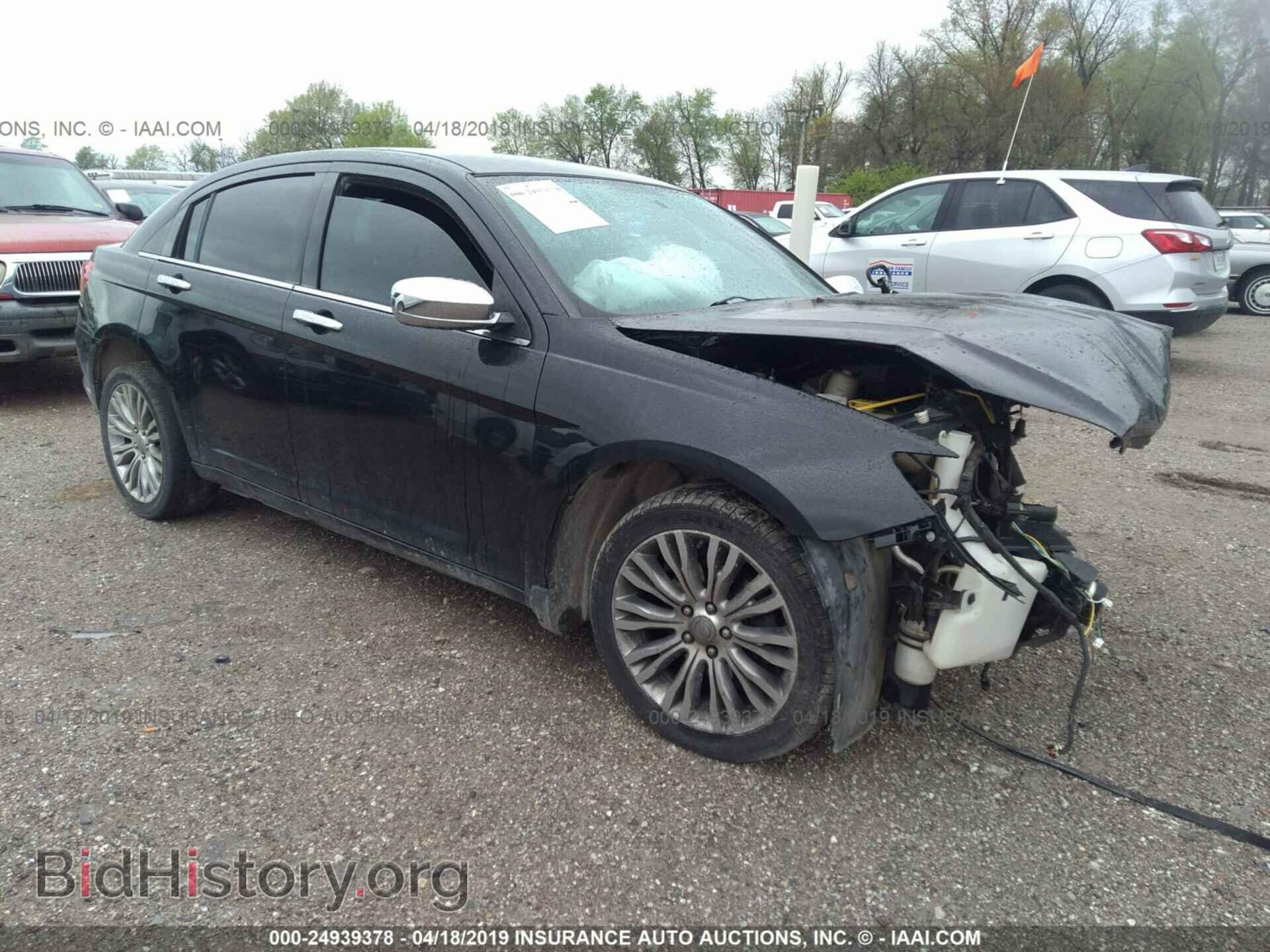 Photo 1C3BC2FB5BN500721 - CHRYSLER 200 2011