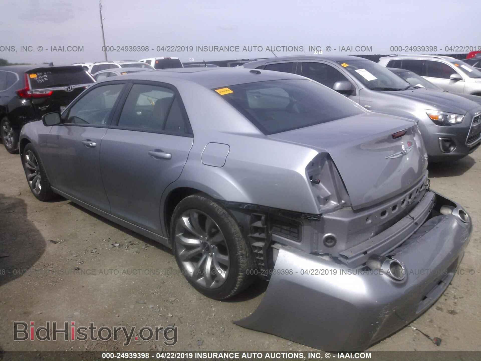 2014 CHRYSLER 300 - VIN: 2C3CCABG7EH331105 - Фото 3
