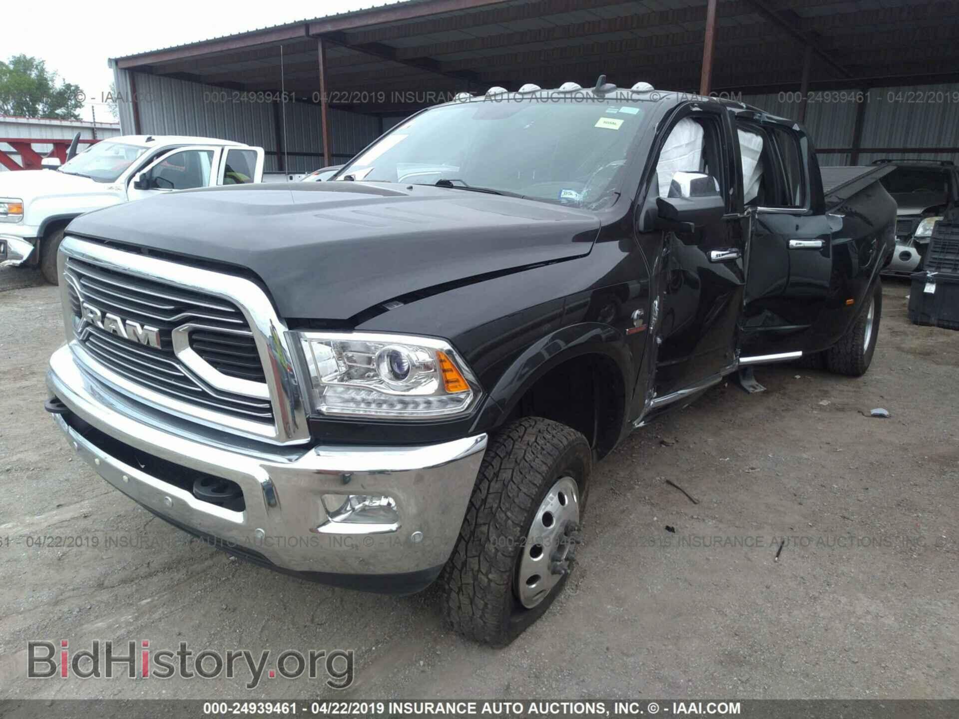 2017 RAM 3500 - VIN: 3C63RRNL1HG641487 - Фото 2