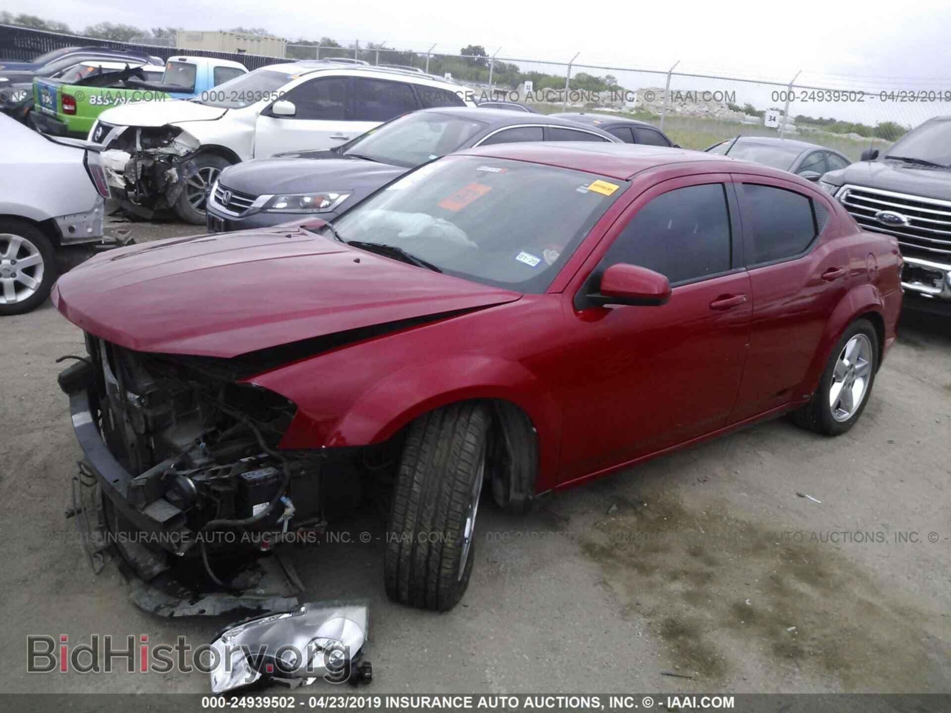 2011 DODGE AVENGER - VIN: 1B3BD2FG6BN562912 - Фото 2