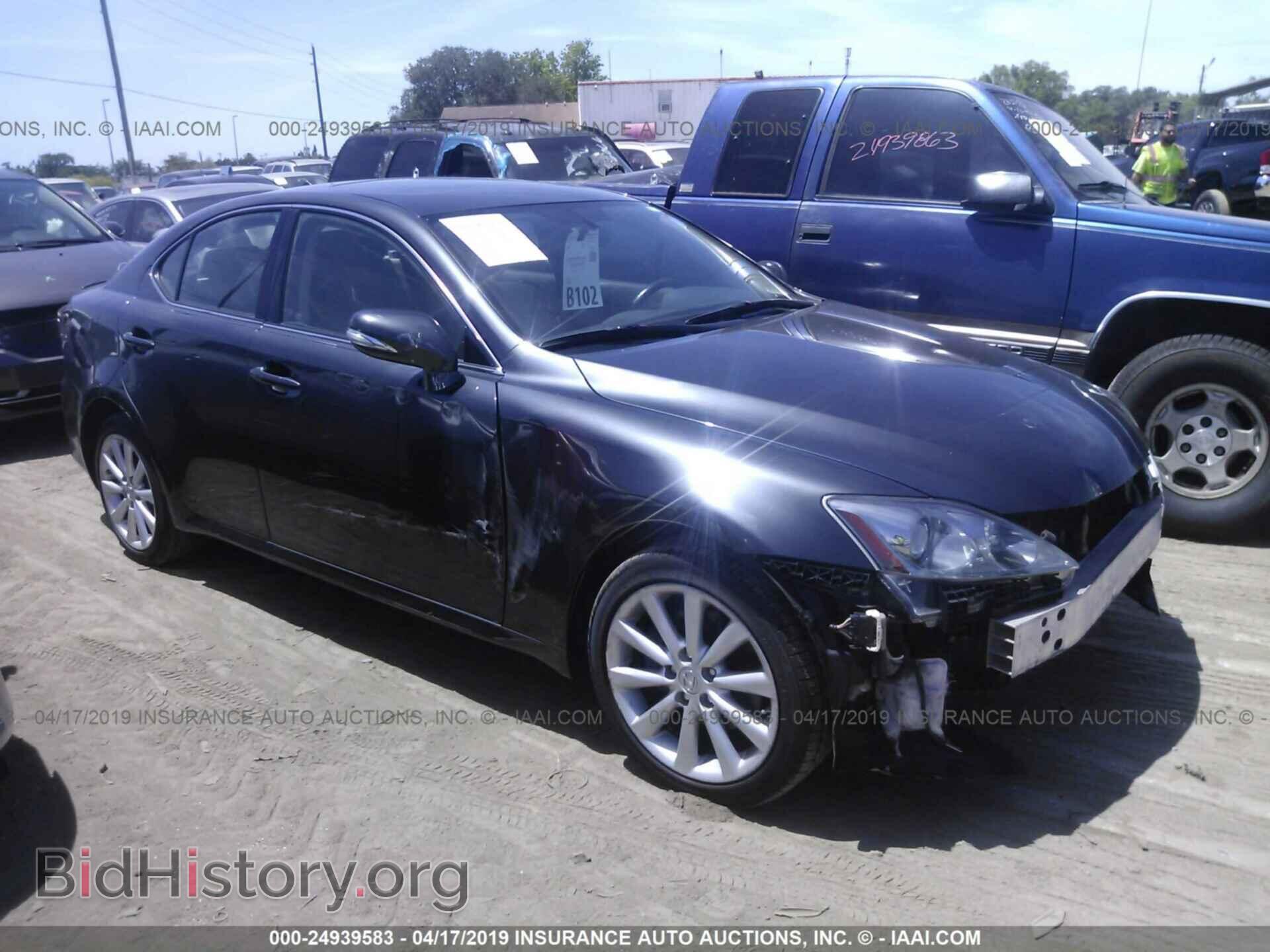 Photo JTHCF5C28A2034889 - LEXUS IS 2010