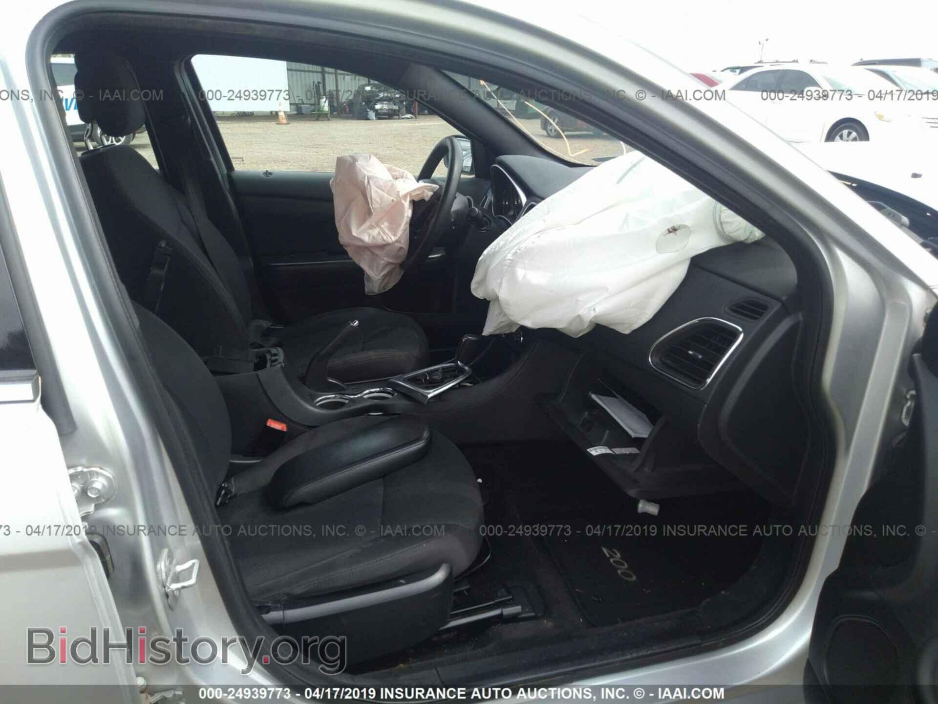 2012 CHRYSLER 200 - VIN: 1C3CCBAB0CN217365 - Фото 5