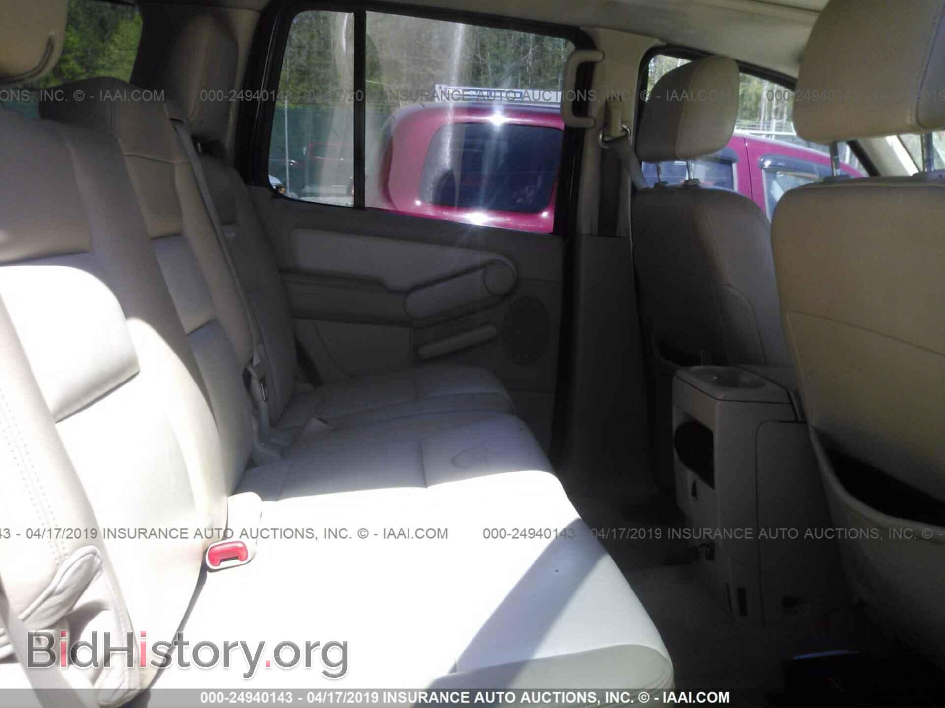 2006 FORD EXPLORER - VIN: 1FMEU64E26UB09964 - Фото 8