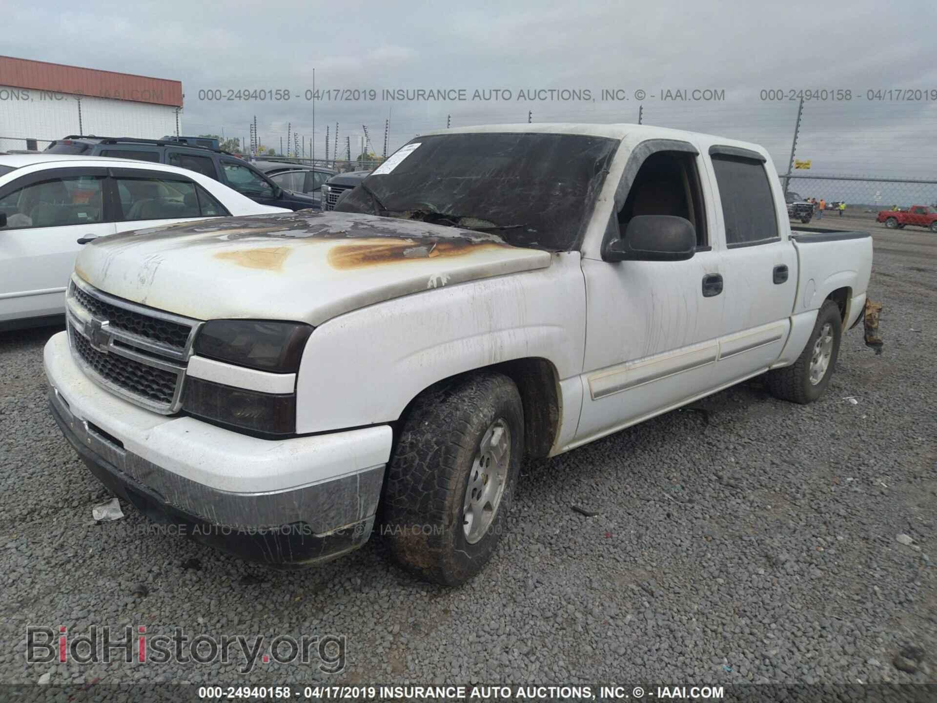 2006 CHEVROLET SILVERADO - VIN: 2GCEC13VX61249462 - Фото 2