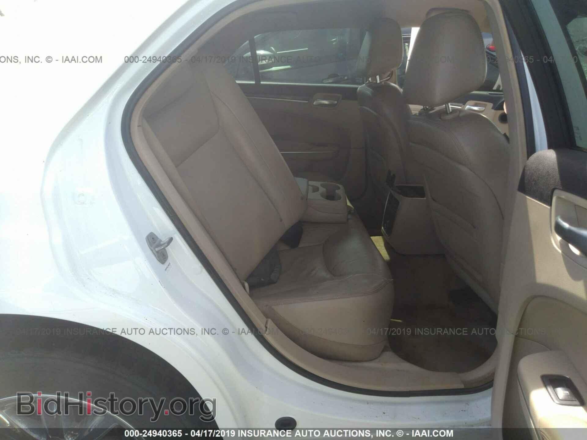 2012 CHRYSLER 300 - VIN: 2C3CCACG7CH216175 - Фото 8