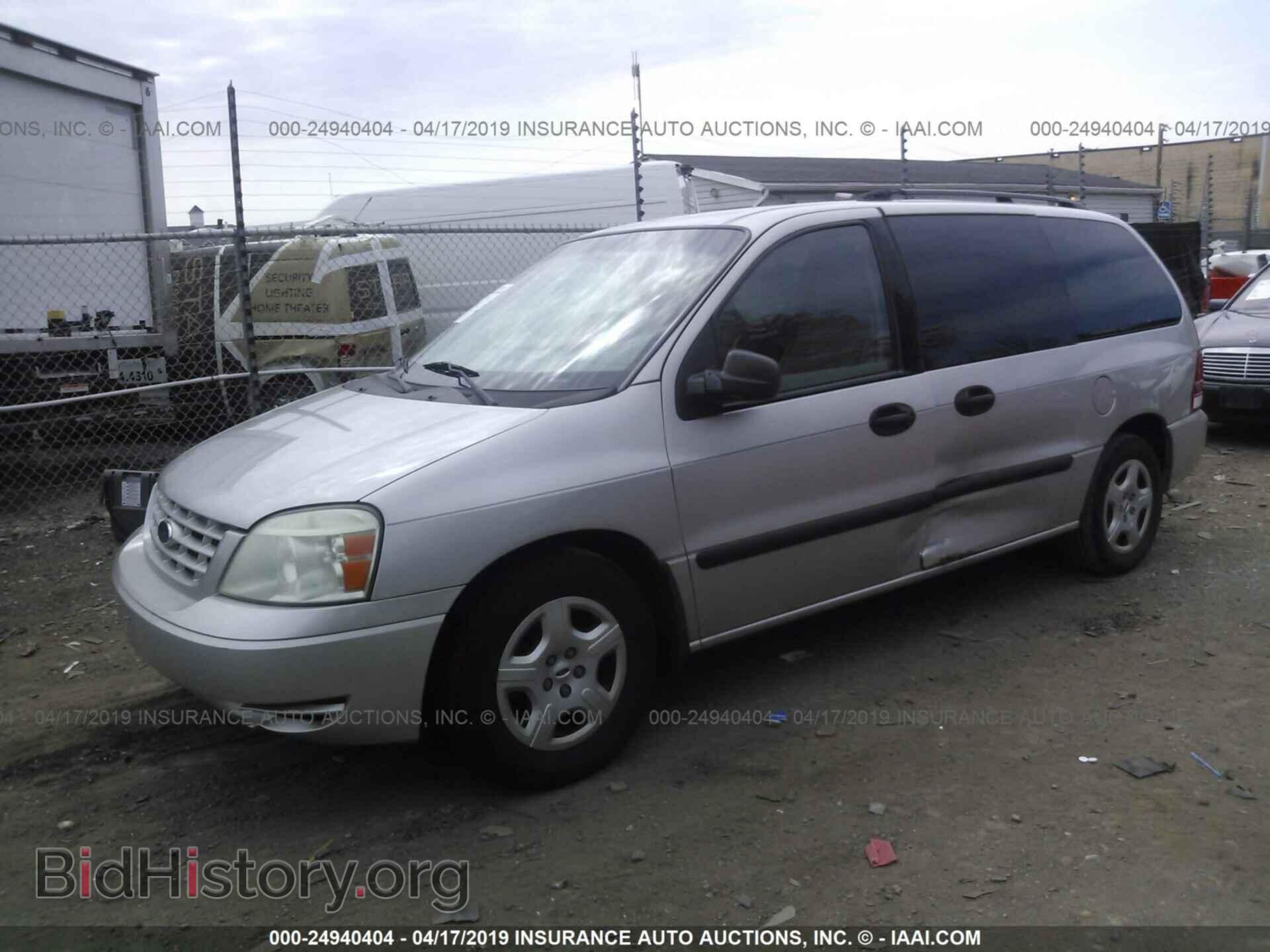 2004 FORD FREESTAR - VIN: 2FMZA51644BA39680 - Фото 2