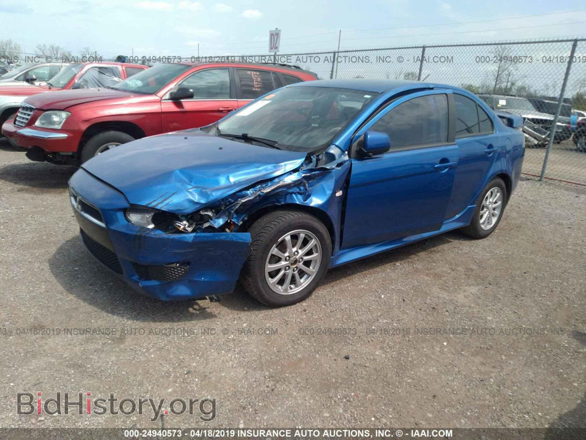 2011 MITSUBISHI LANCER - VIN: JA32U2FU7BU044395 - Фото 2