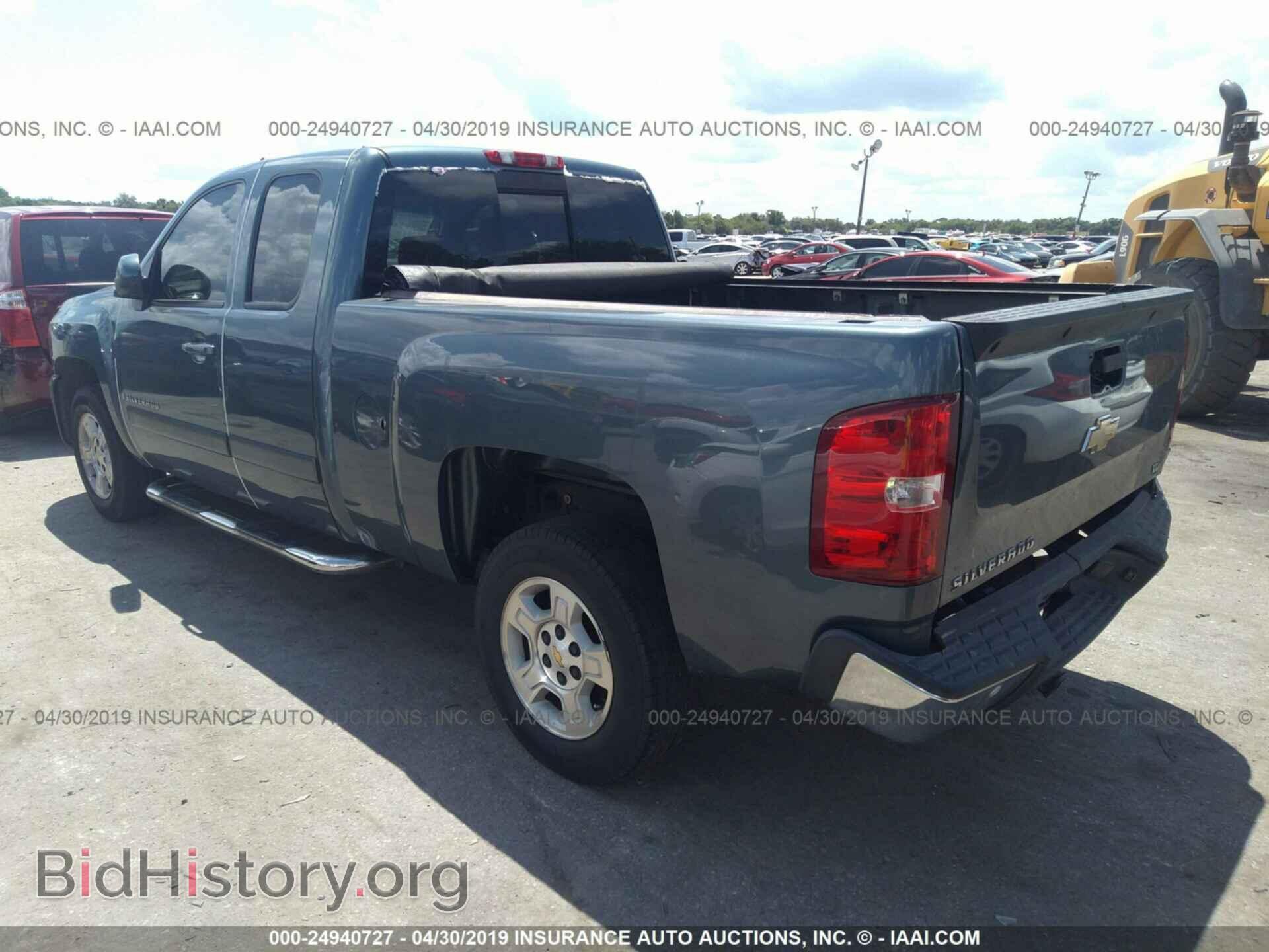 2007 CHEVROLET SILVERADO - VIN: 2GCEC19J971591152 - Фото 3