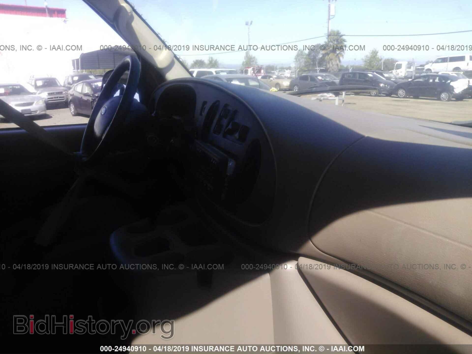 2004 FORD ECONOLINE - VIN: 1FBNE31L74HB09293 - Фото 5