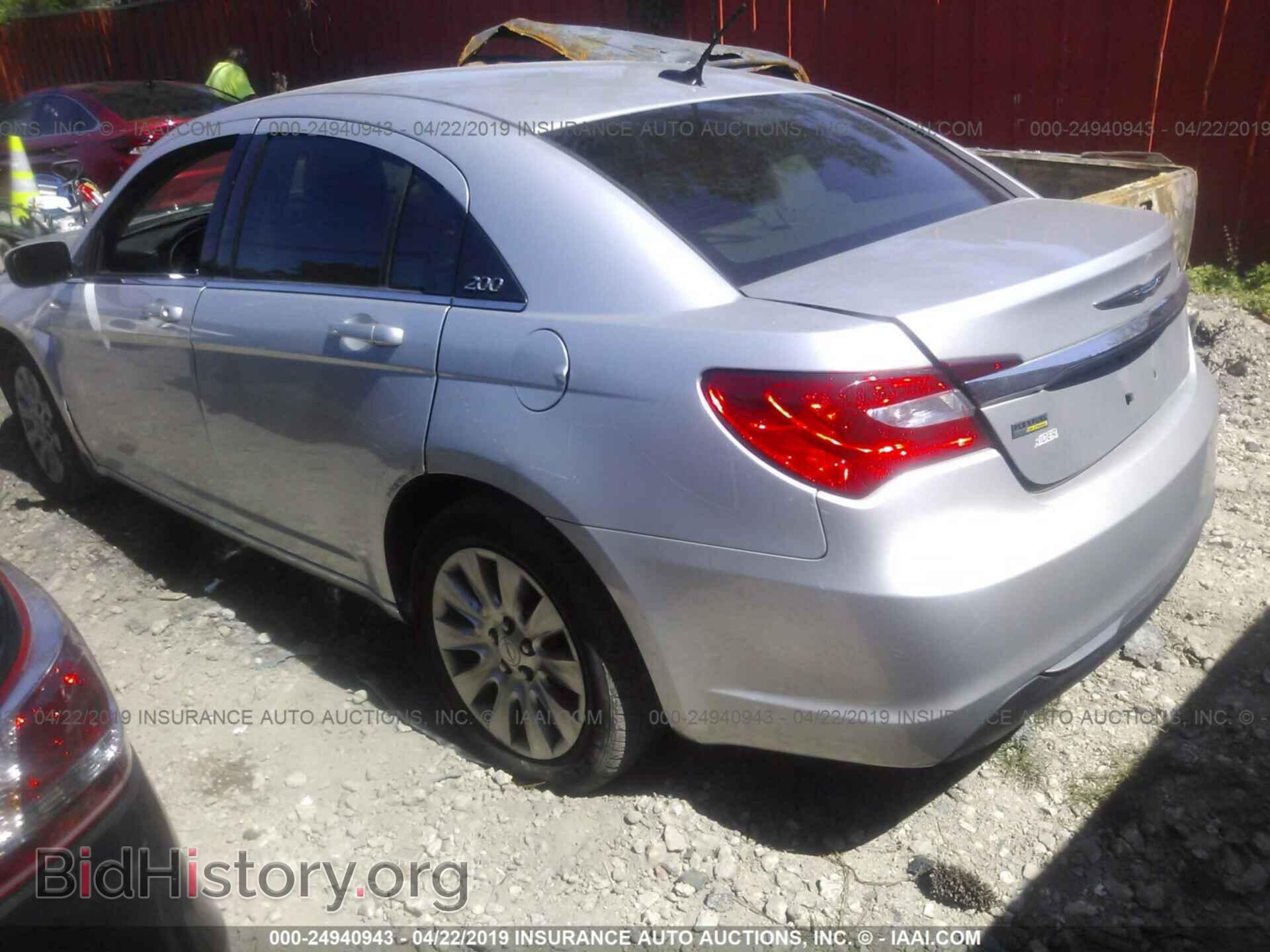 2012 CHRYSLER 200 - VIN: 1C3CCBAG0CN184220 - Фото 3