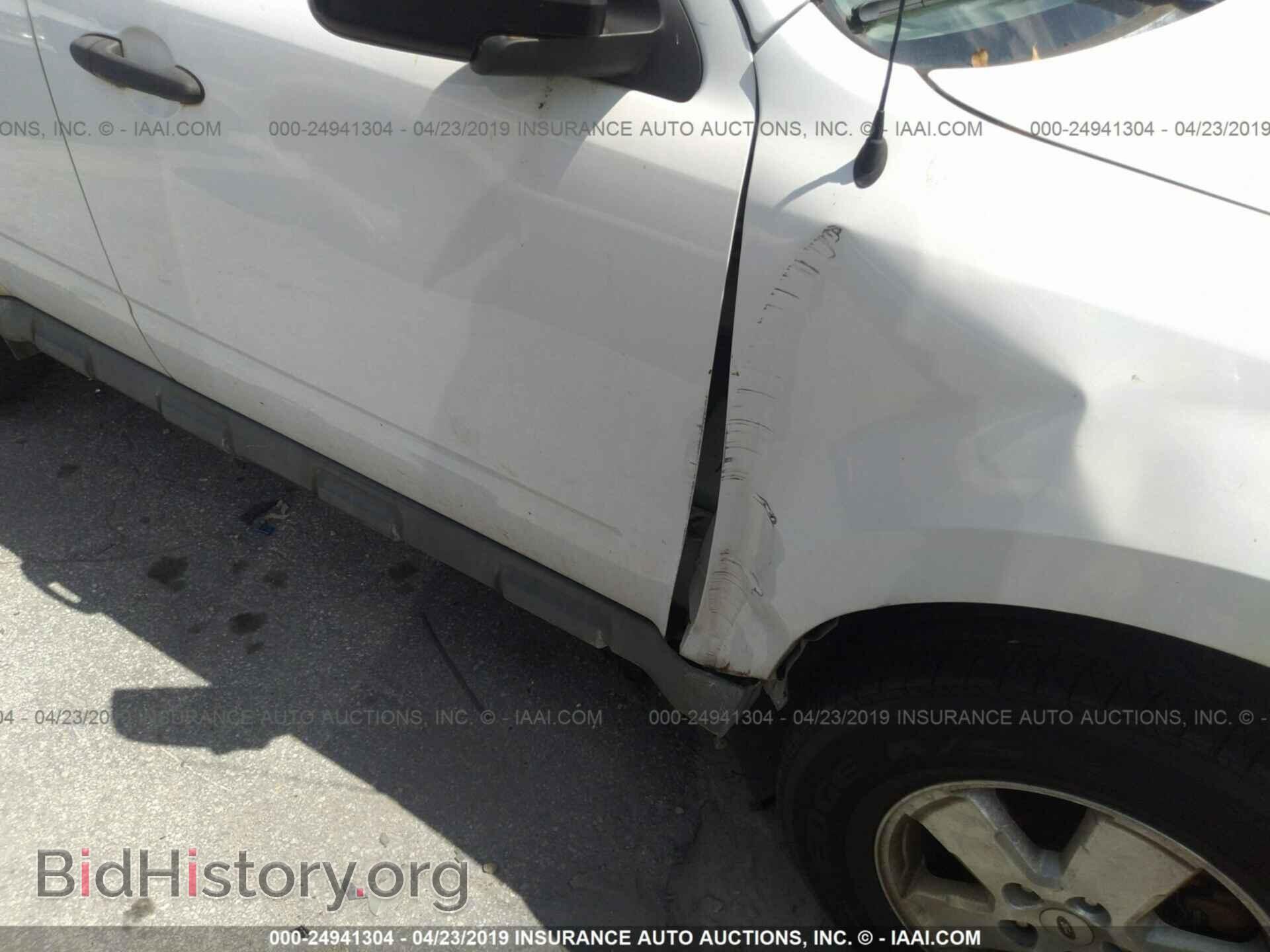 2009 FORD ESCAPE - VIN: 1FMCU03769KB02779 - Фото 5