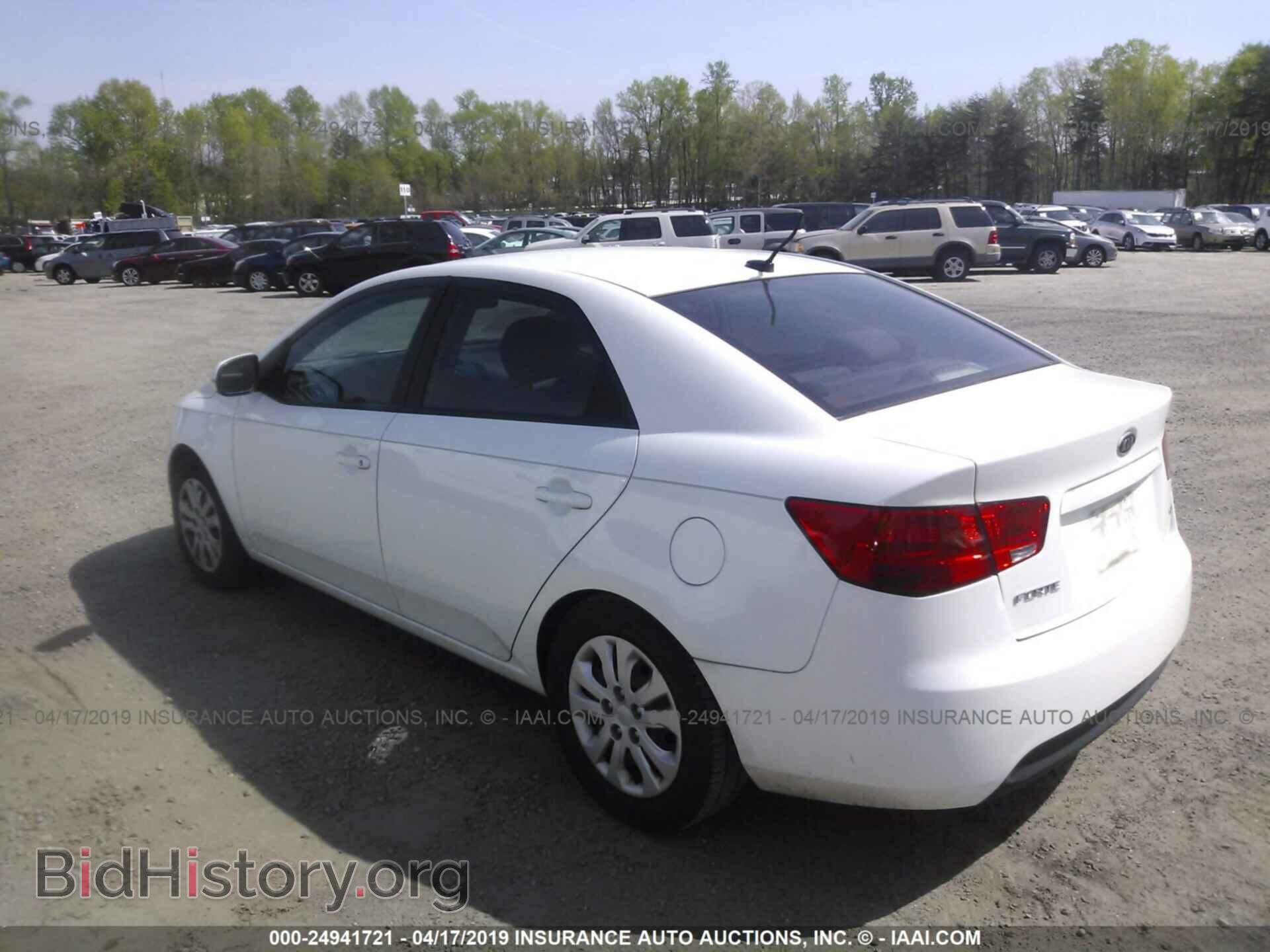 2011 KIA FORTE - VIN: KNAFU4A28B5887145 - Фото 3