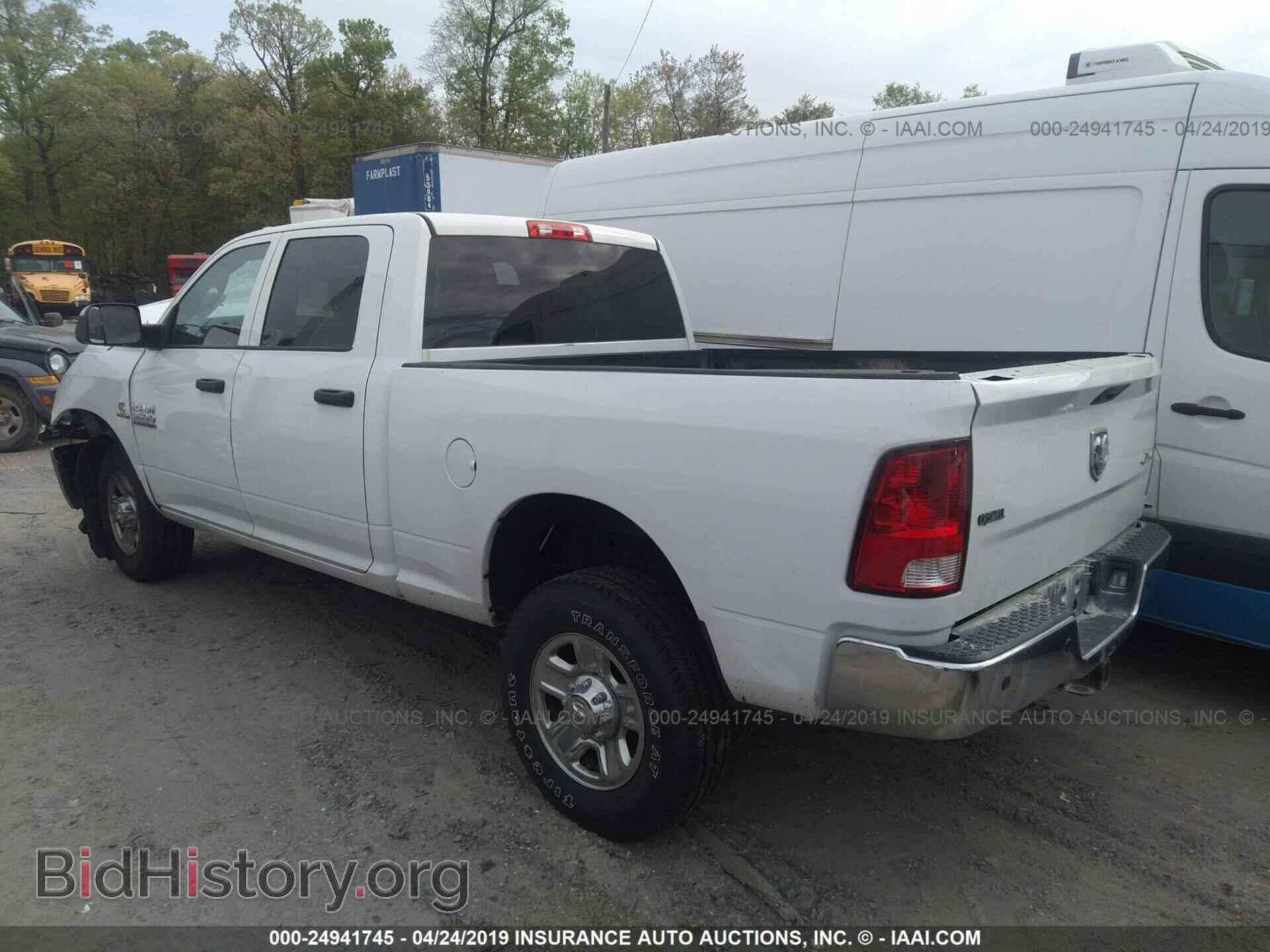 2015 RAM 3500 - VIN: 3C63R3CL5FG568198 - Фото 3