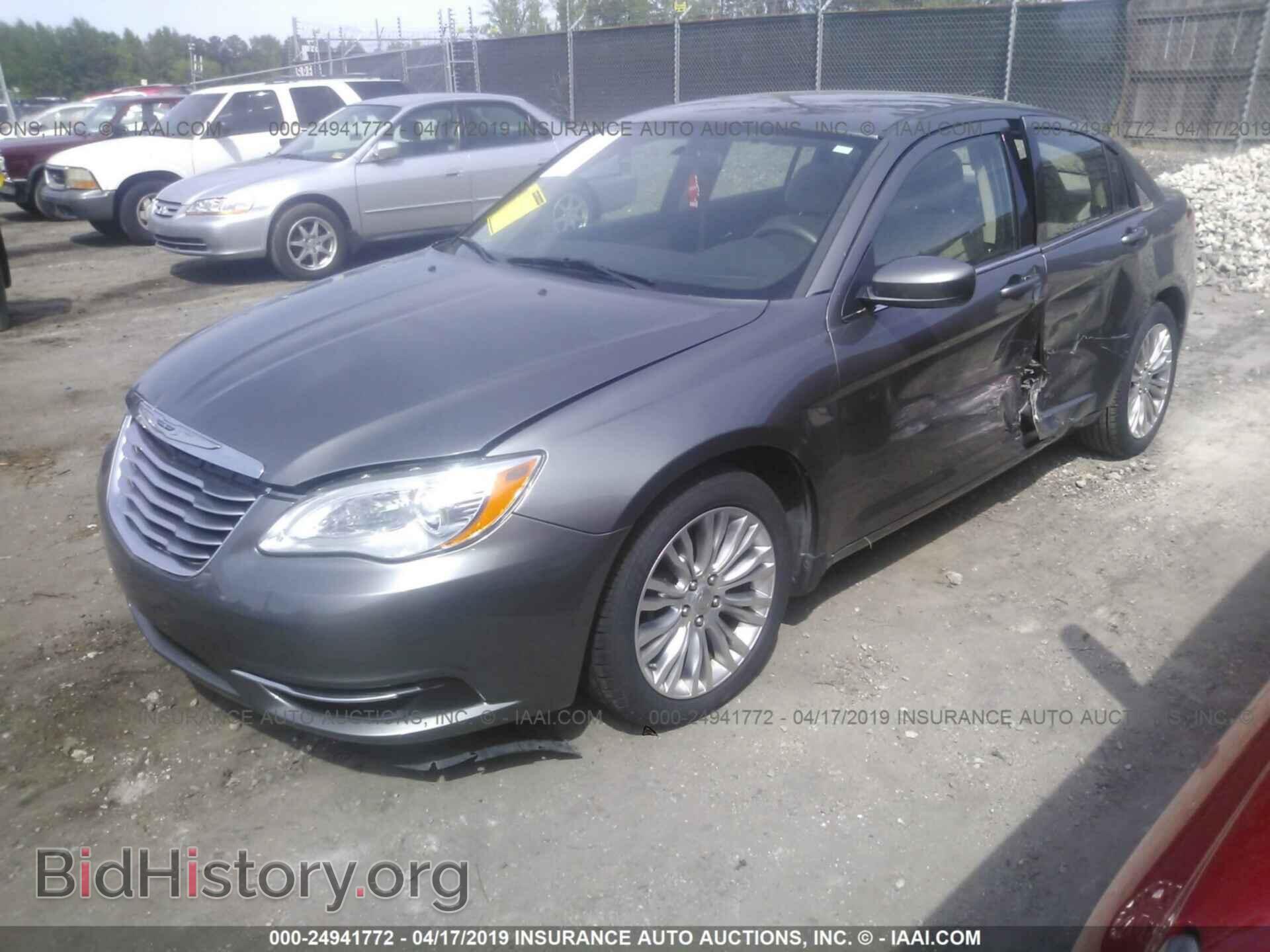 2012 CHRYSLER 200 - VIN: 1C3CCBAB5CN248918 - Фото 2