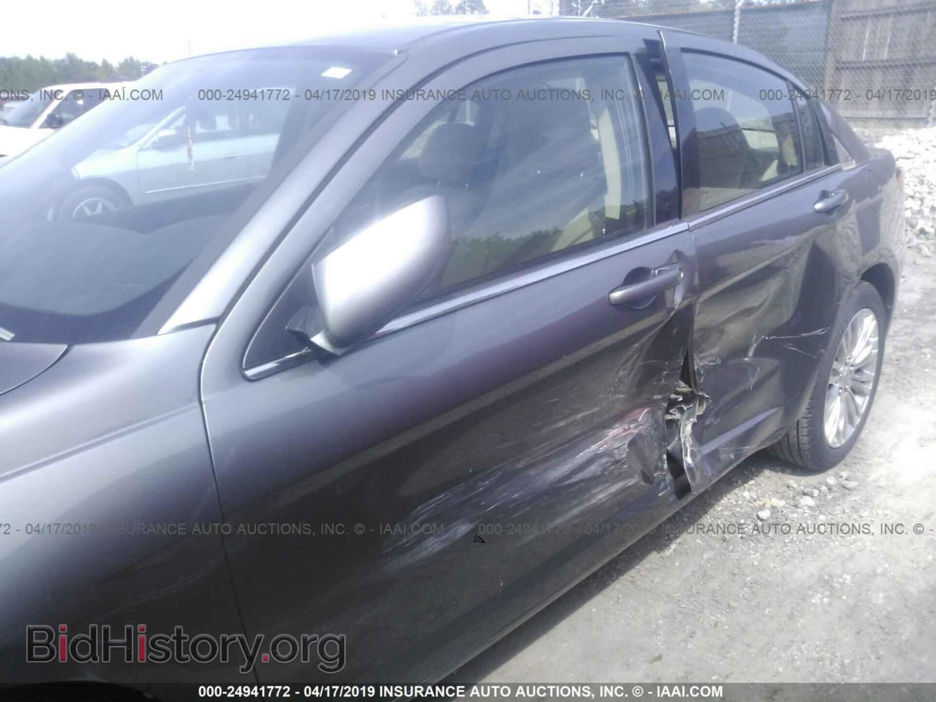2012 CHRYSLER 200 - VIN: 1C3CCBAB5CN248918 - Фото 6