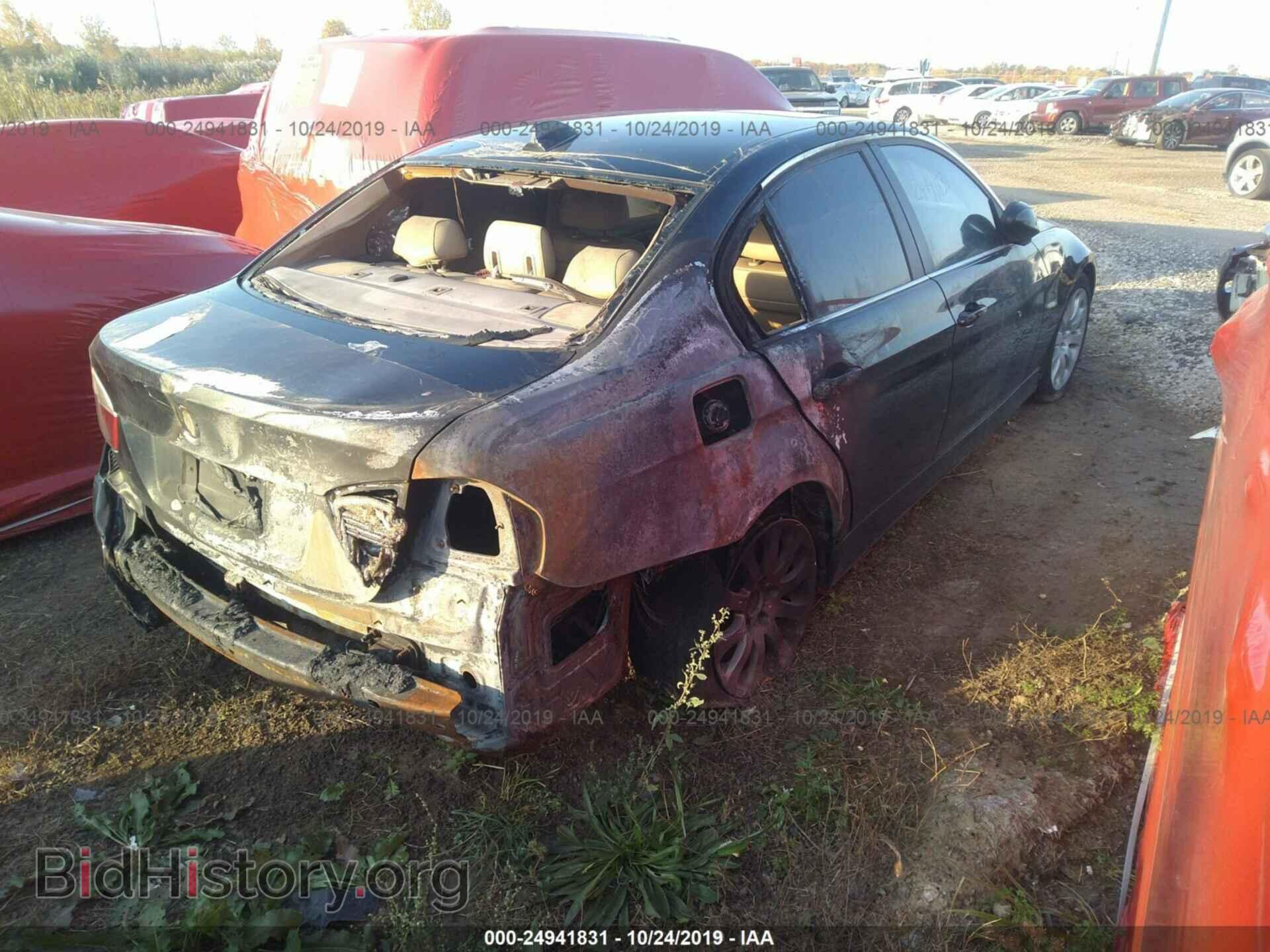 2006 BMW 330 - VIN: WBAVB33566PS11645 - Фото 4