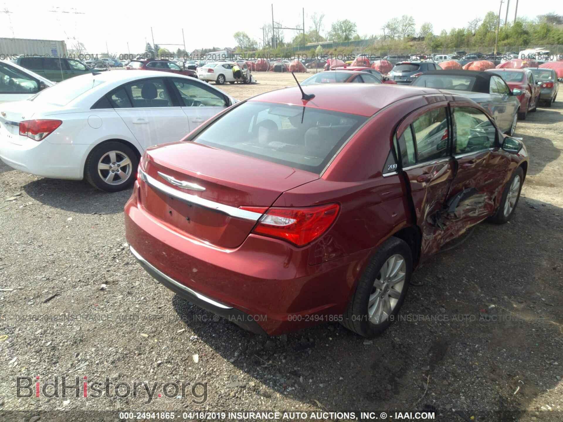 2013 CHRYSLER 200 - VIN: 1C3CCBBB8DN570596 - Photo 4