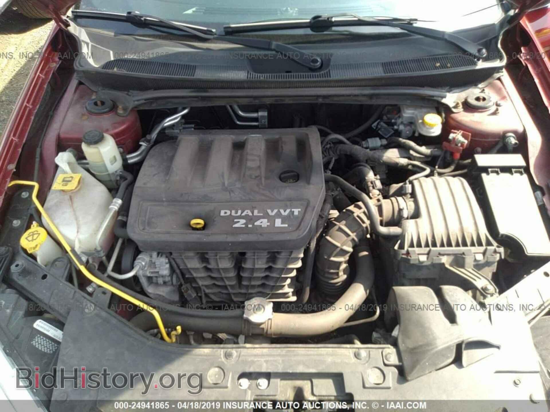 2013 CHRYSLER 200 - VIN: 1C3CCBBB8DN570596 - Photo 10