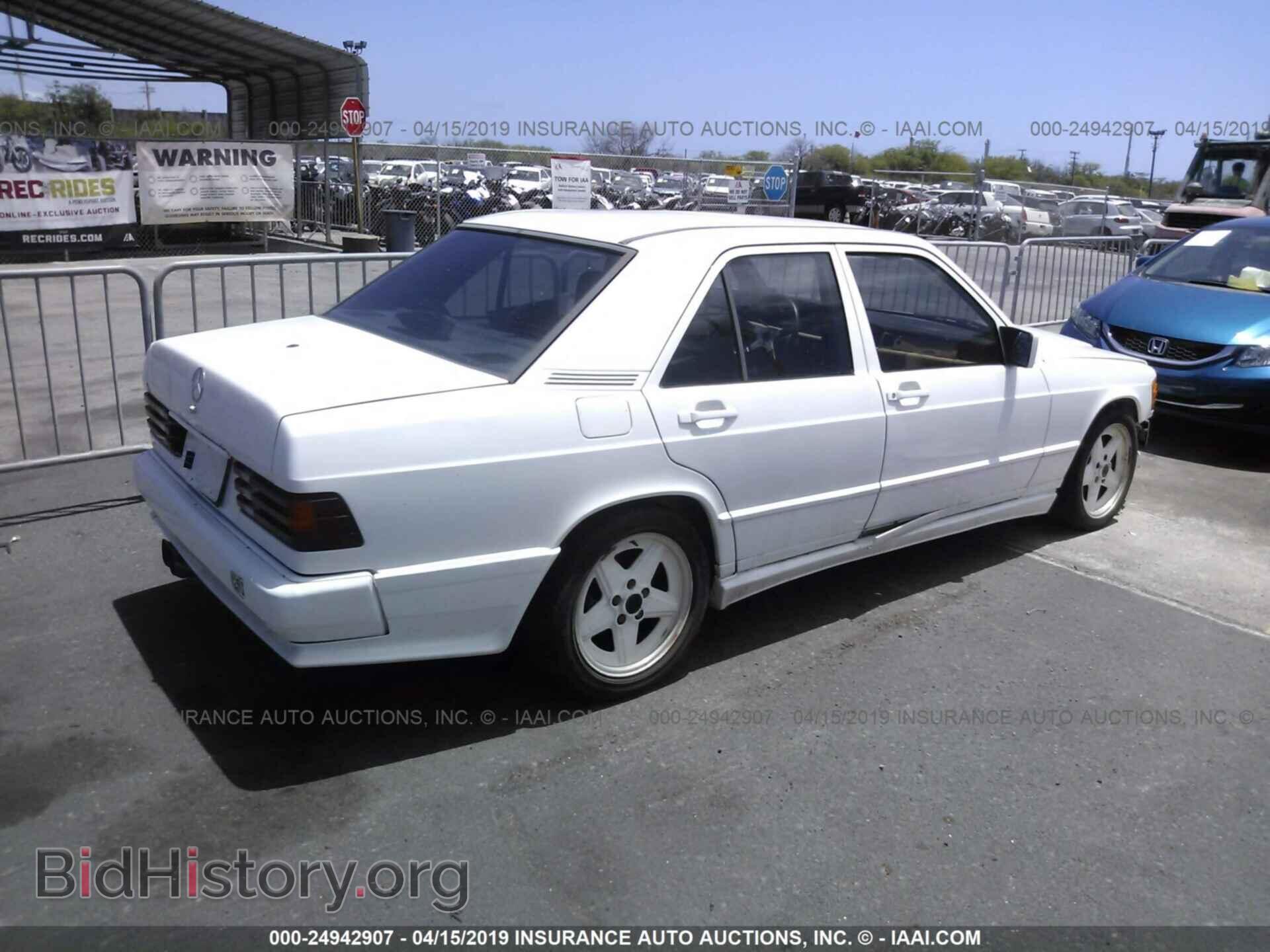 1985 MERCEDES-BENZ 190 - VIN: WDBDA24C0FF043000 - Фото 4