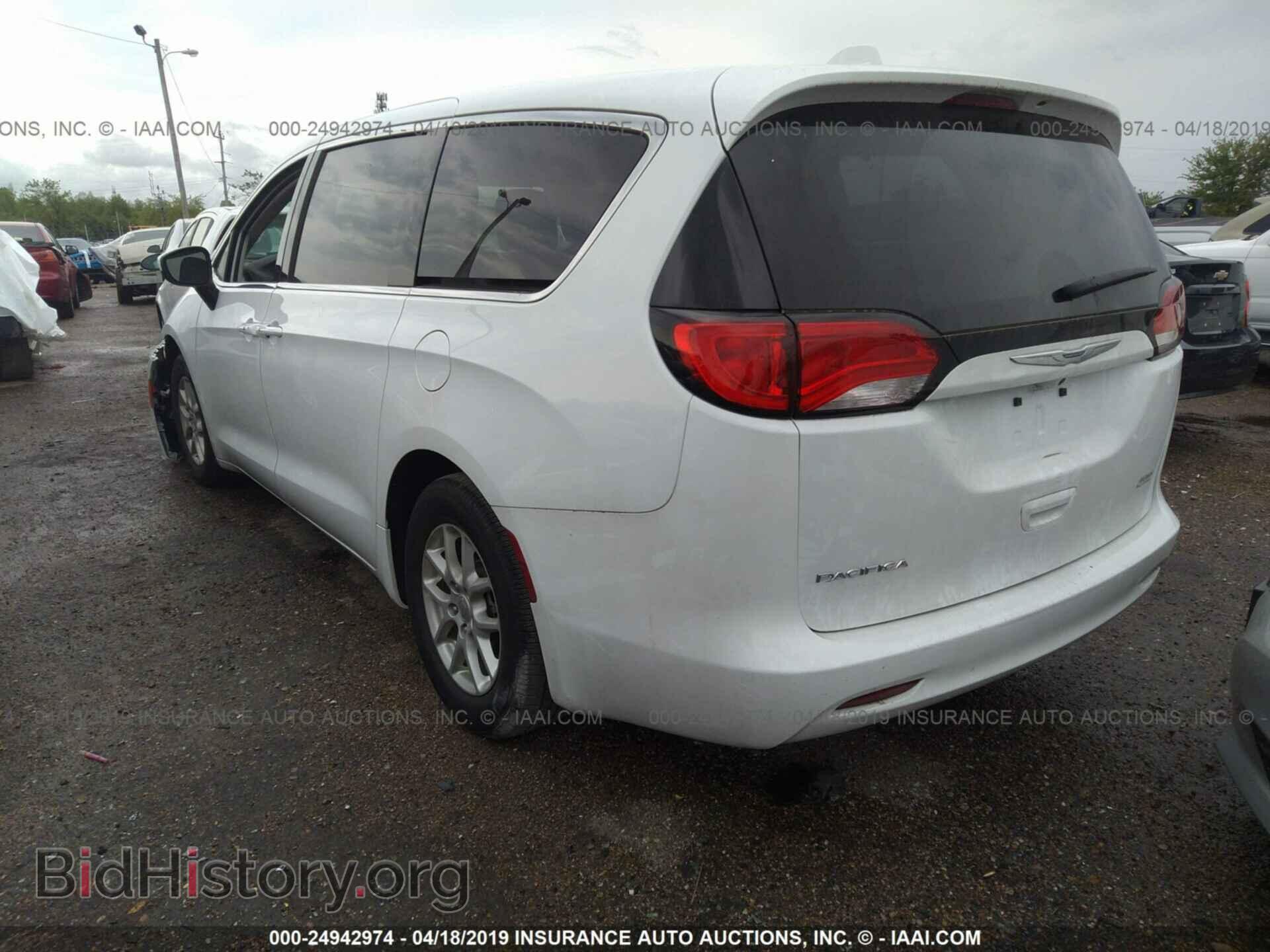 2017 CHRYSLER PACIFICA - VIN: 2C4RC1DG2HR756703 - Фото 3