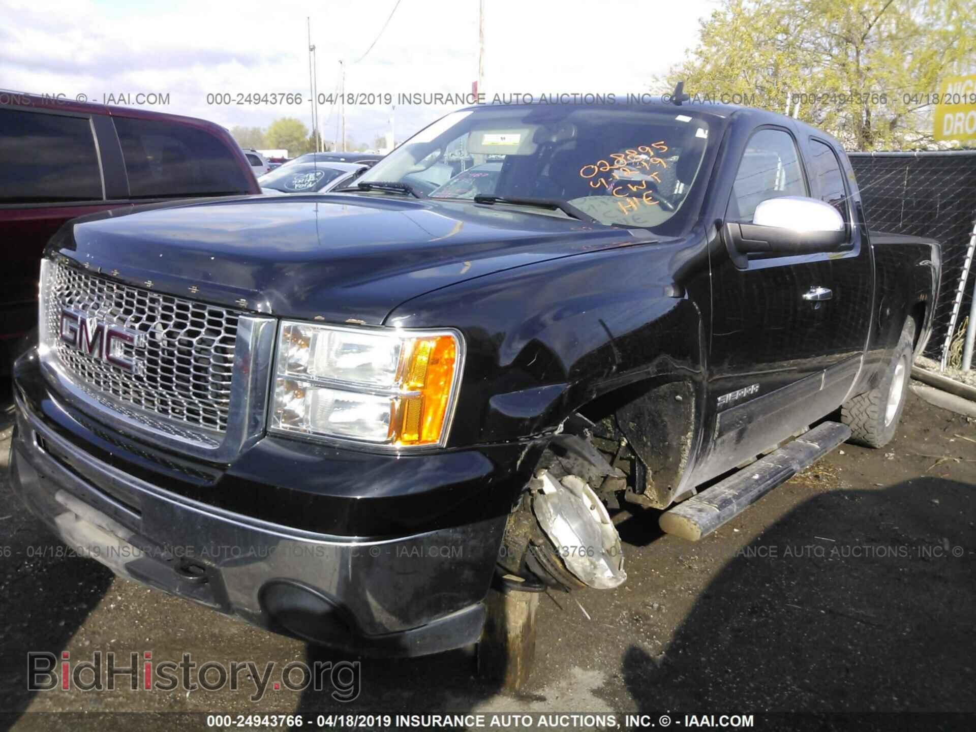 2011 GMC SIERRA - VIN: 1GTR2UEA6BZ449241 - Фото 2