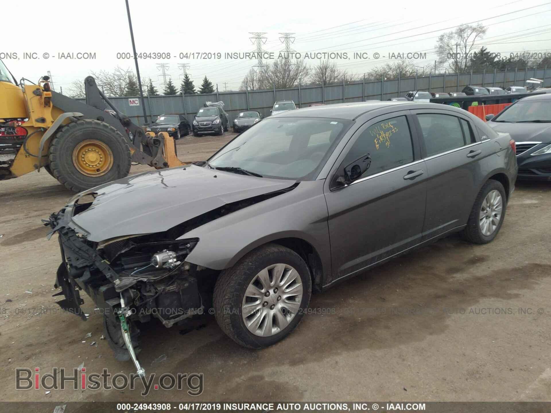 2012 CHRYSLER 200 - VIN: 1C3CCBAB6CN204409 - Photo 2