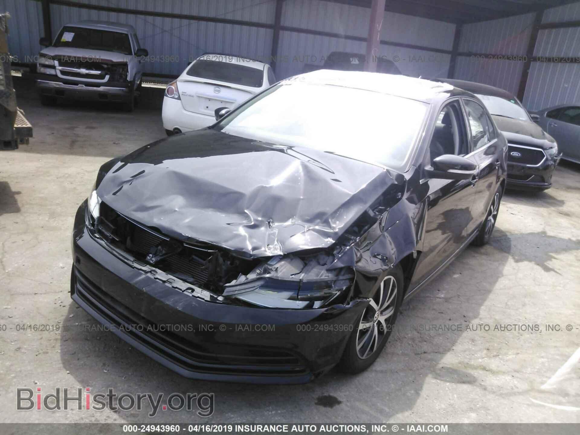 2017 VOLKSWAGEN JETTA - VIN: 3VWDB7AJ4HM244767 - Photo 2