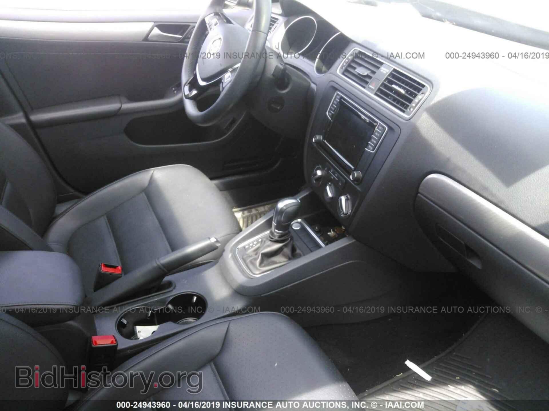 2017 VOLKSWAGEN JETTA - VIN: 3VWDB7AJ4HM244767 - Photo 5