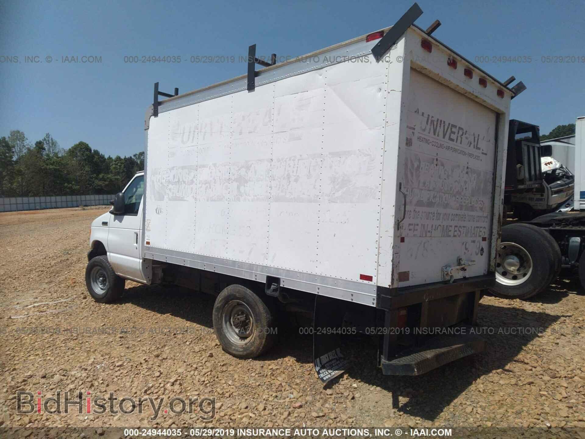 2006 FORD ECONOLINE - VIN: 1FDSE35L46HB39911 - Фото 3