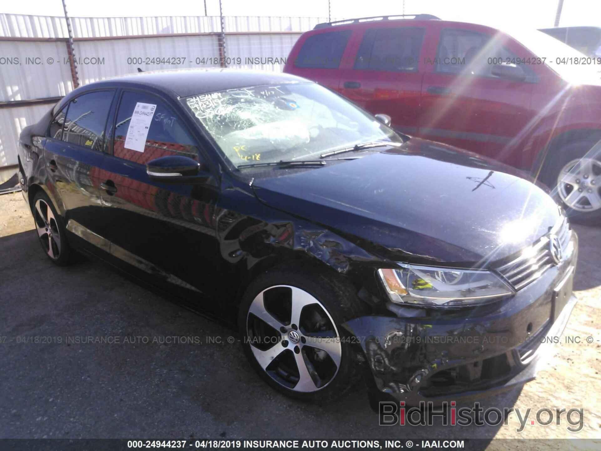 Photo 3VWD07AJXEM376921 - VOLKSWAGEN JETTA 2014