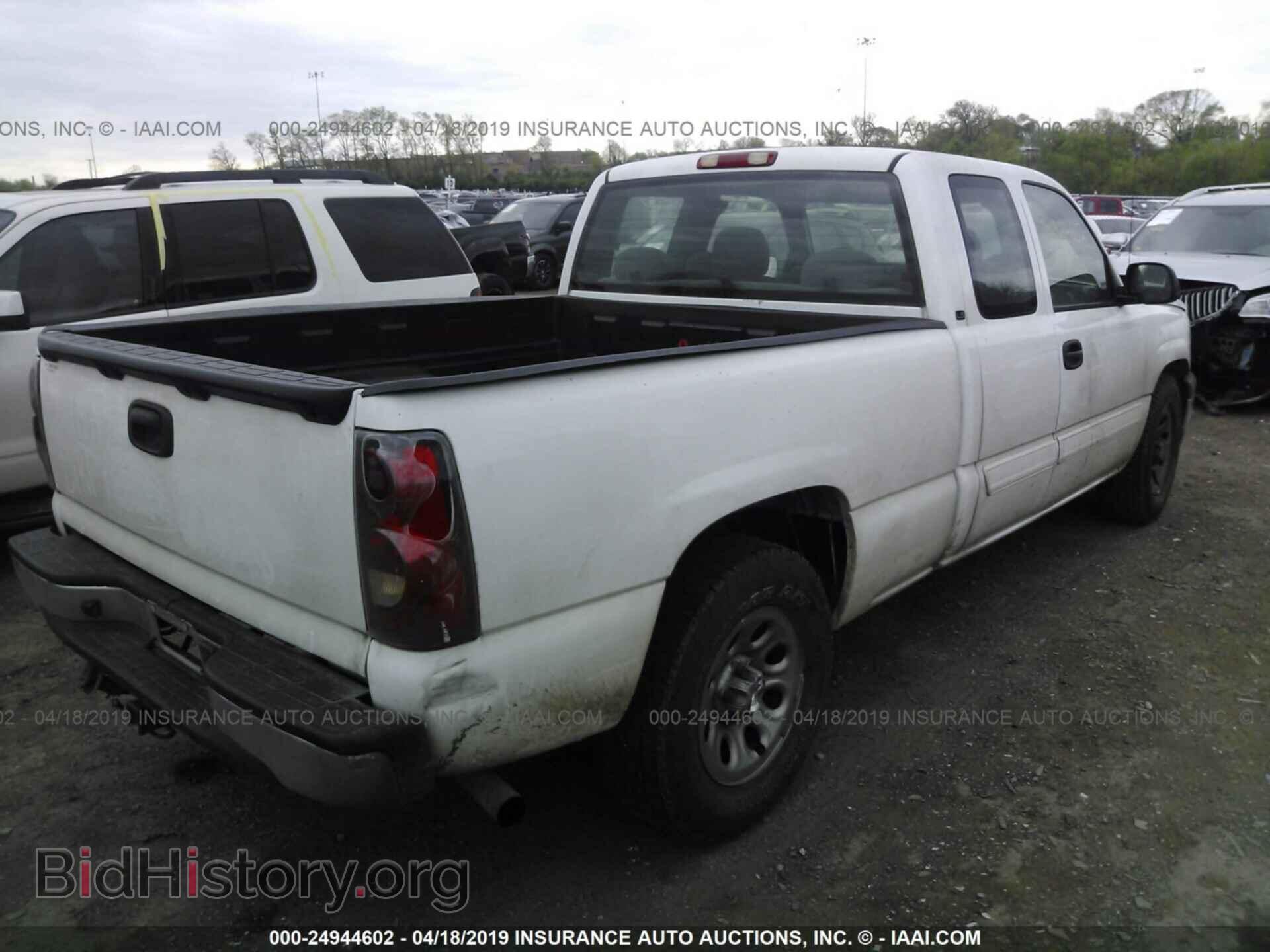 2005 CHEVROLET SILVERADO - VIN: 2GCEC19V851328196 - Фото 4