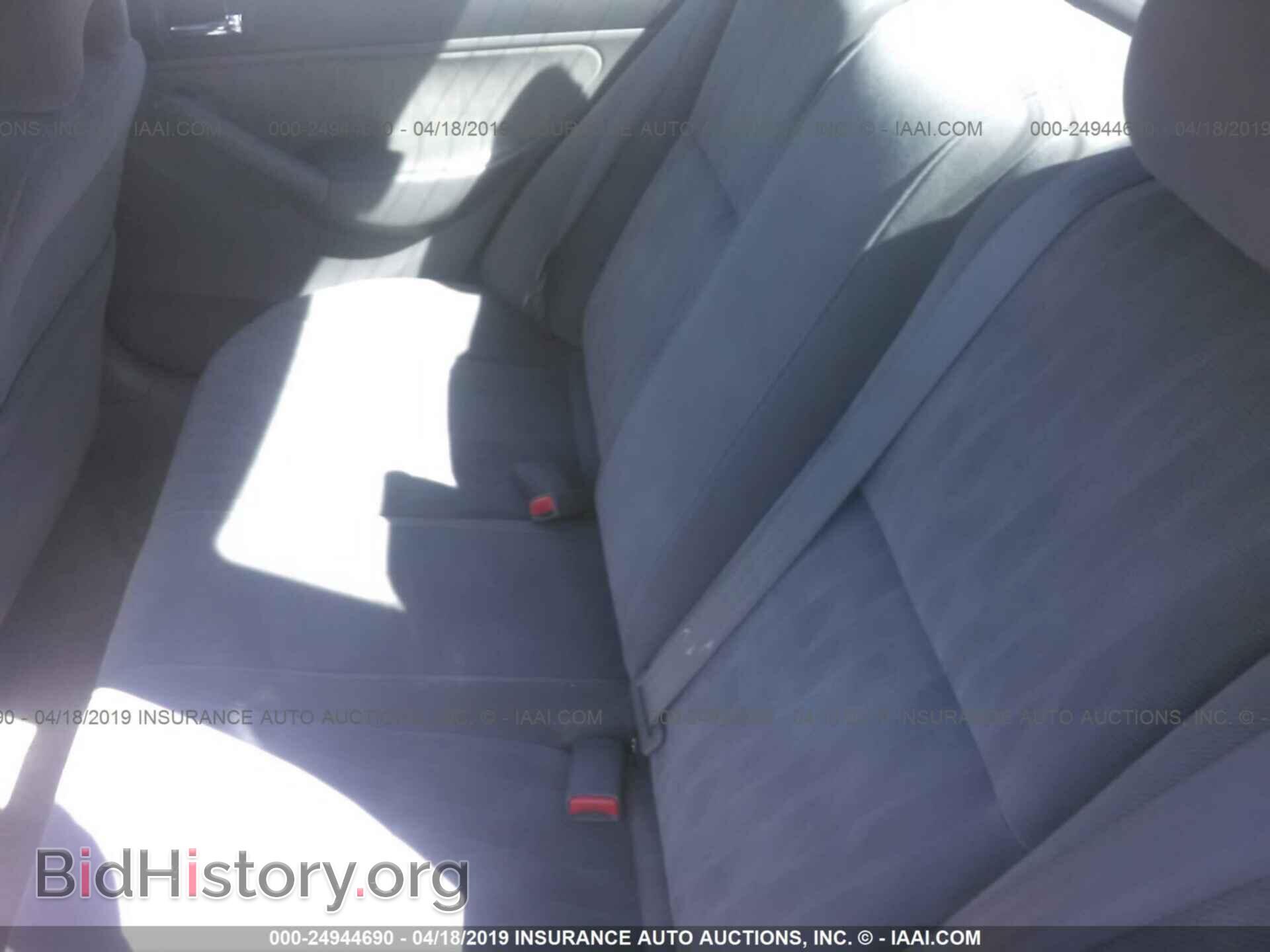 2005 HONDA CIVIC - VIN: 2HGES26715H618352 - Фото 8