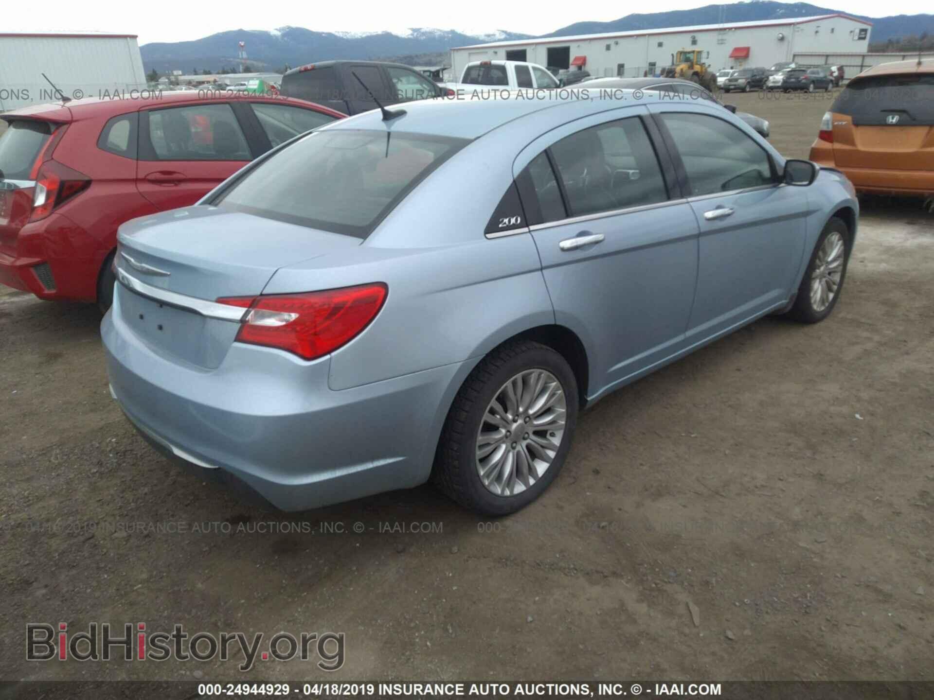 2012 CHRYSLER 200 - VIN: 1C3CCBCB0CN183943 - Фото 4