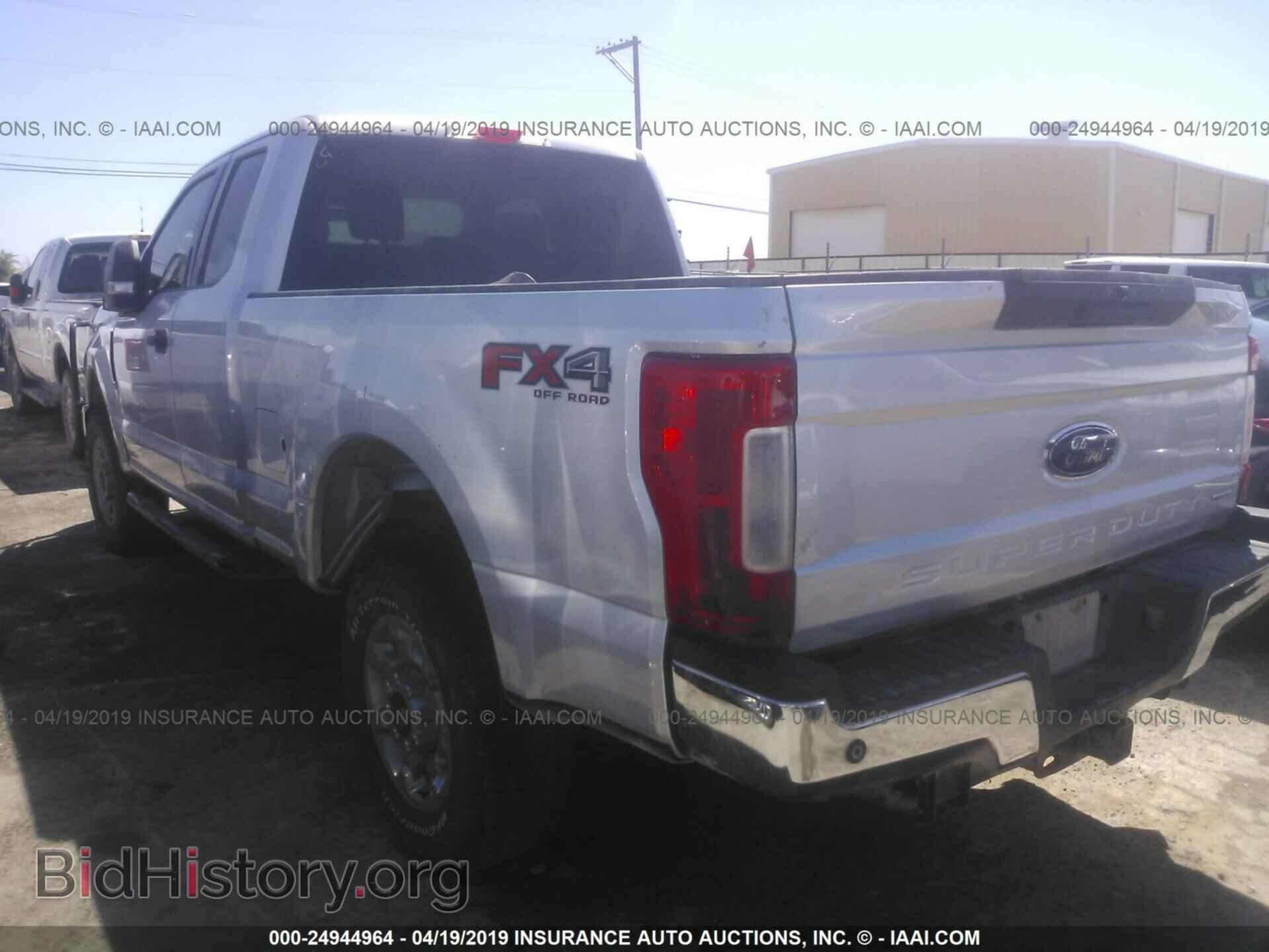 2017 FORD F250 - VIN: 1FT7X2B68HEB80415 - Фото 3