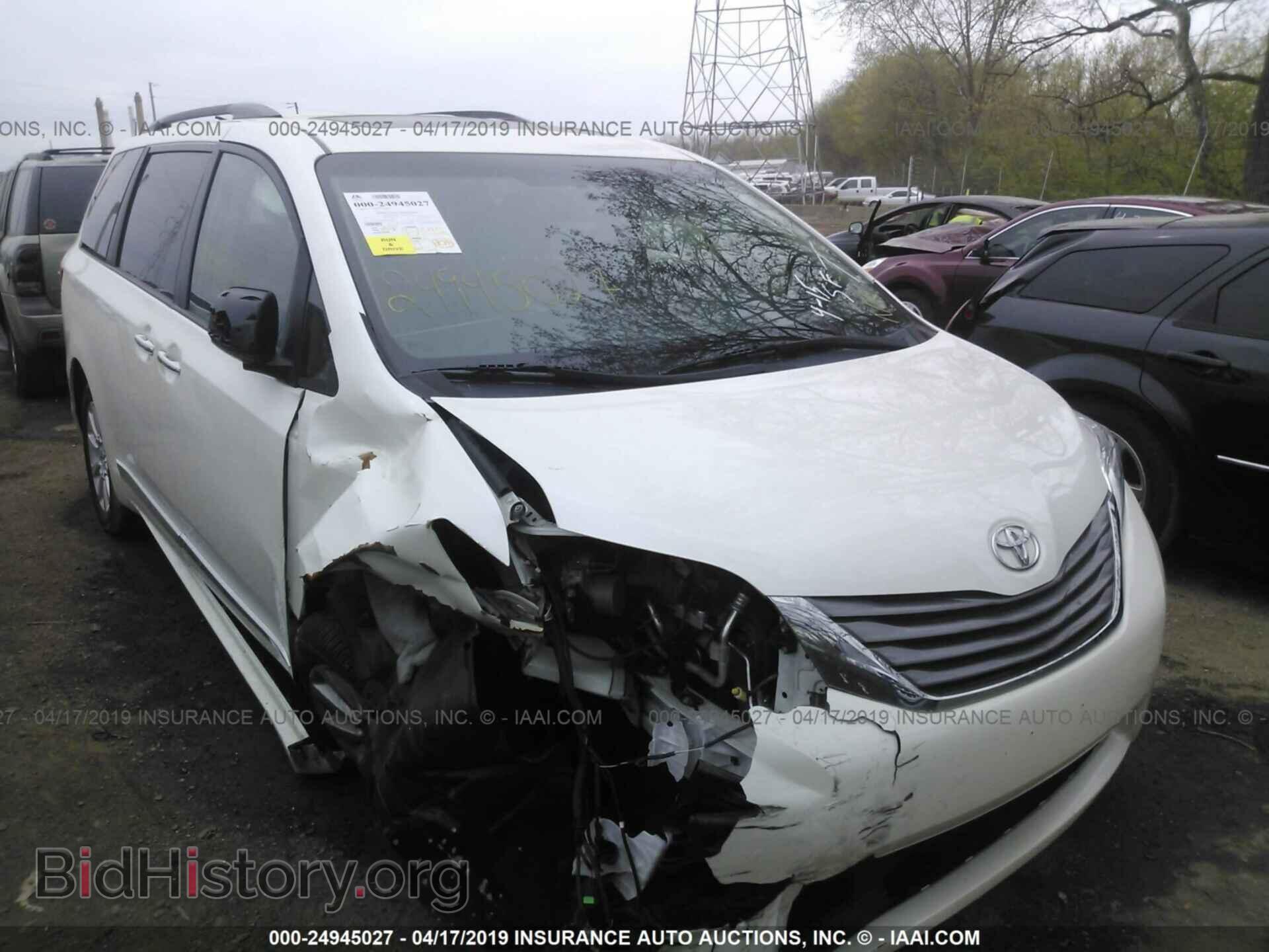 Photo 5TDDK3DC9FS128227 - TOYOTA SIENNA 2015