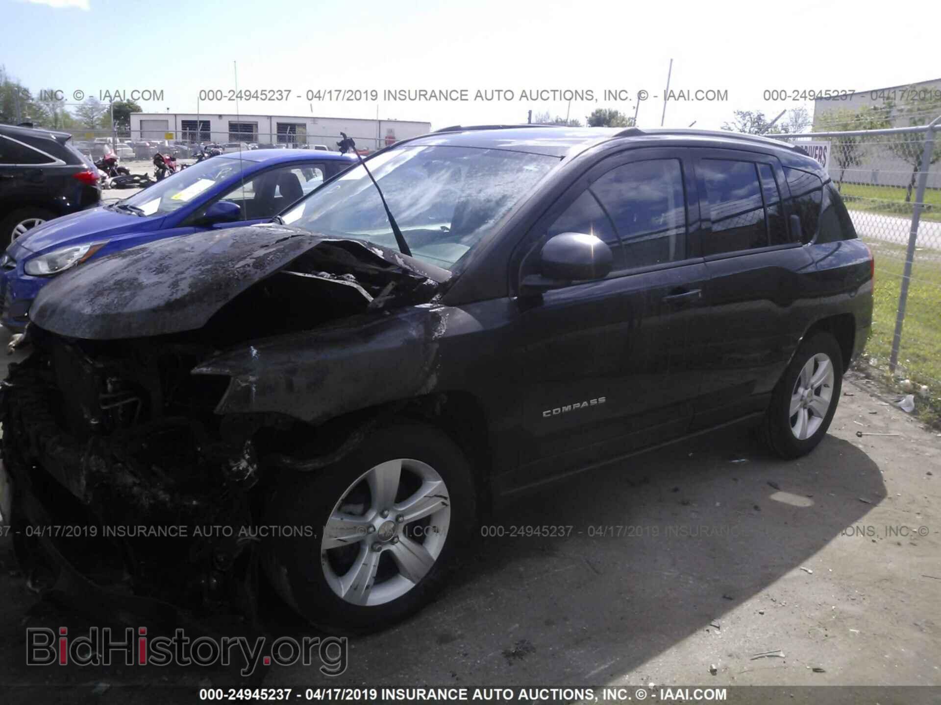 2012 JEEP COMPASS - VIN: 1C4NJDEB5CD608887 - Фото 2
