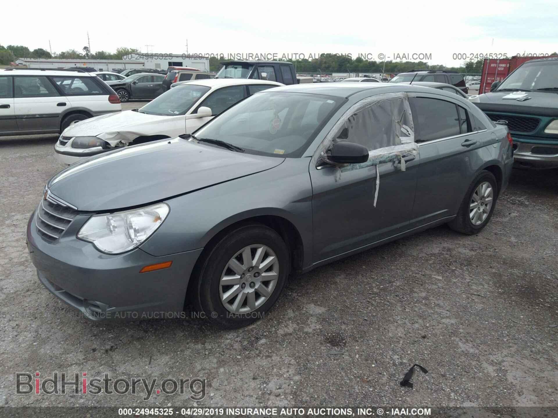 2010 CHRYSLER SEBRING - VIN: 1C3CC4FB1AN112433 - Фото 2