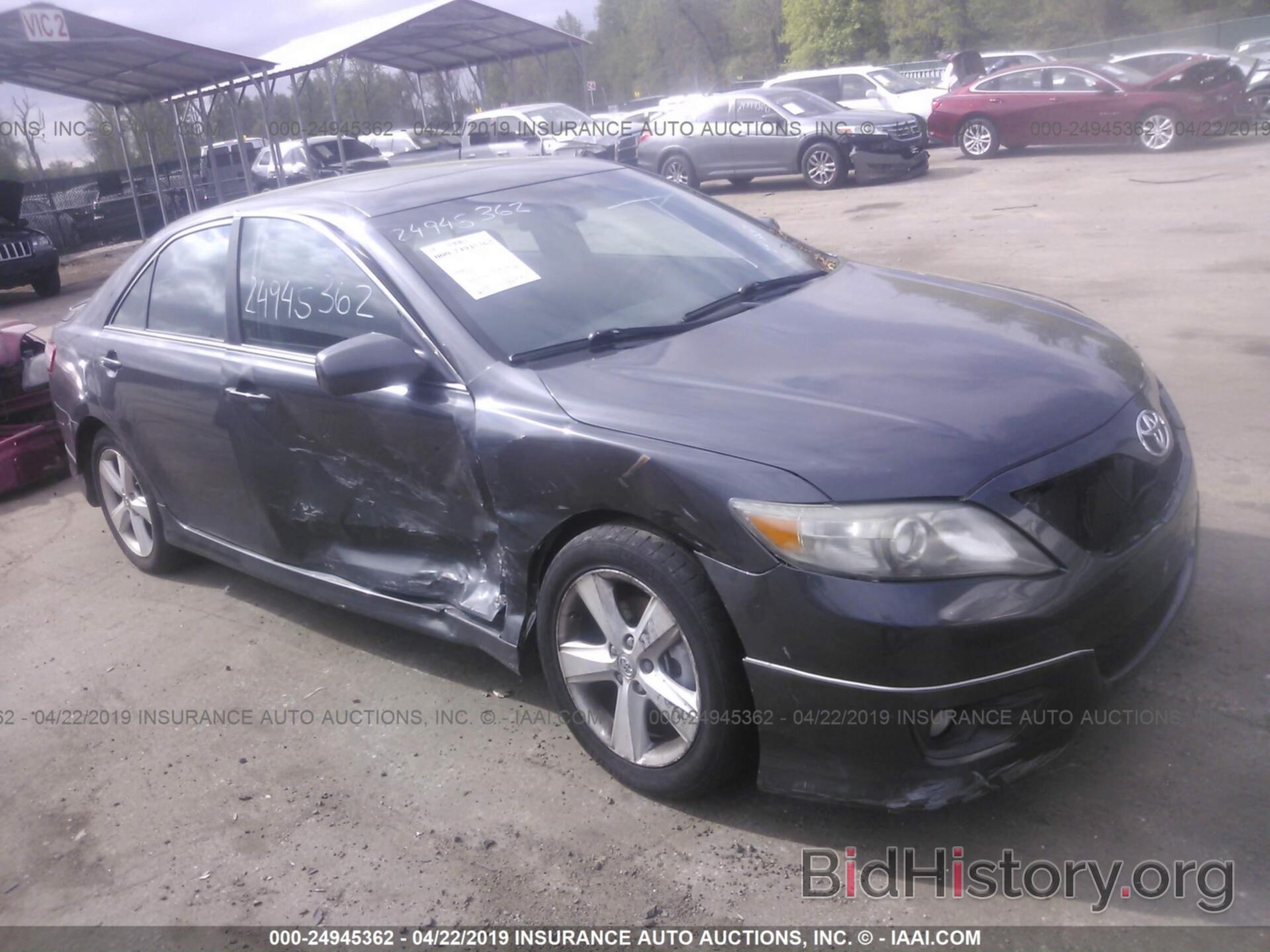 Photo 4T1BF3EK3BU218458 - TOYOTA CAMRY 2011