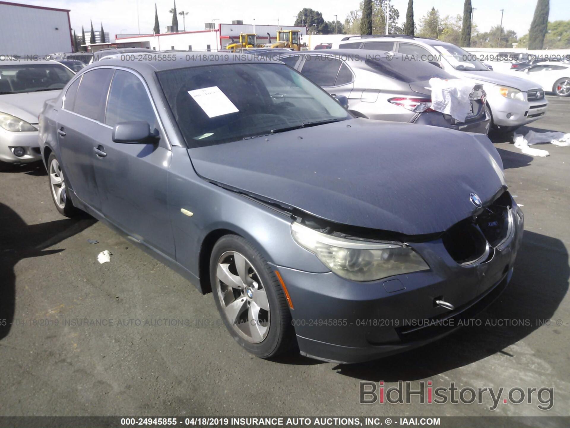 Photo WBANU53578CT13097 - BMW 528 2008