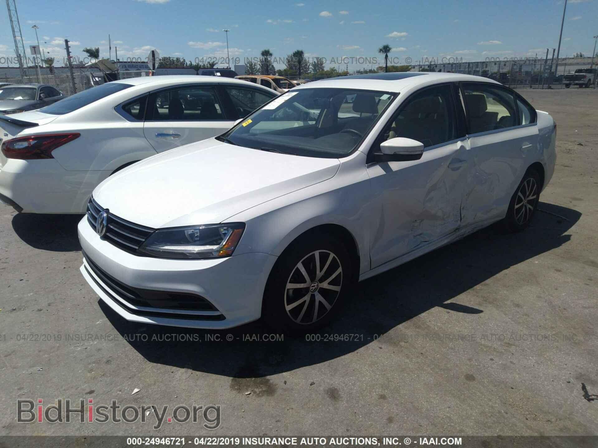 2017 VOLKSWAGEN JETTA - VIN: 3VWDB7AJ7HM336410 - Photo 2