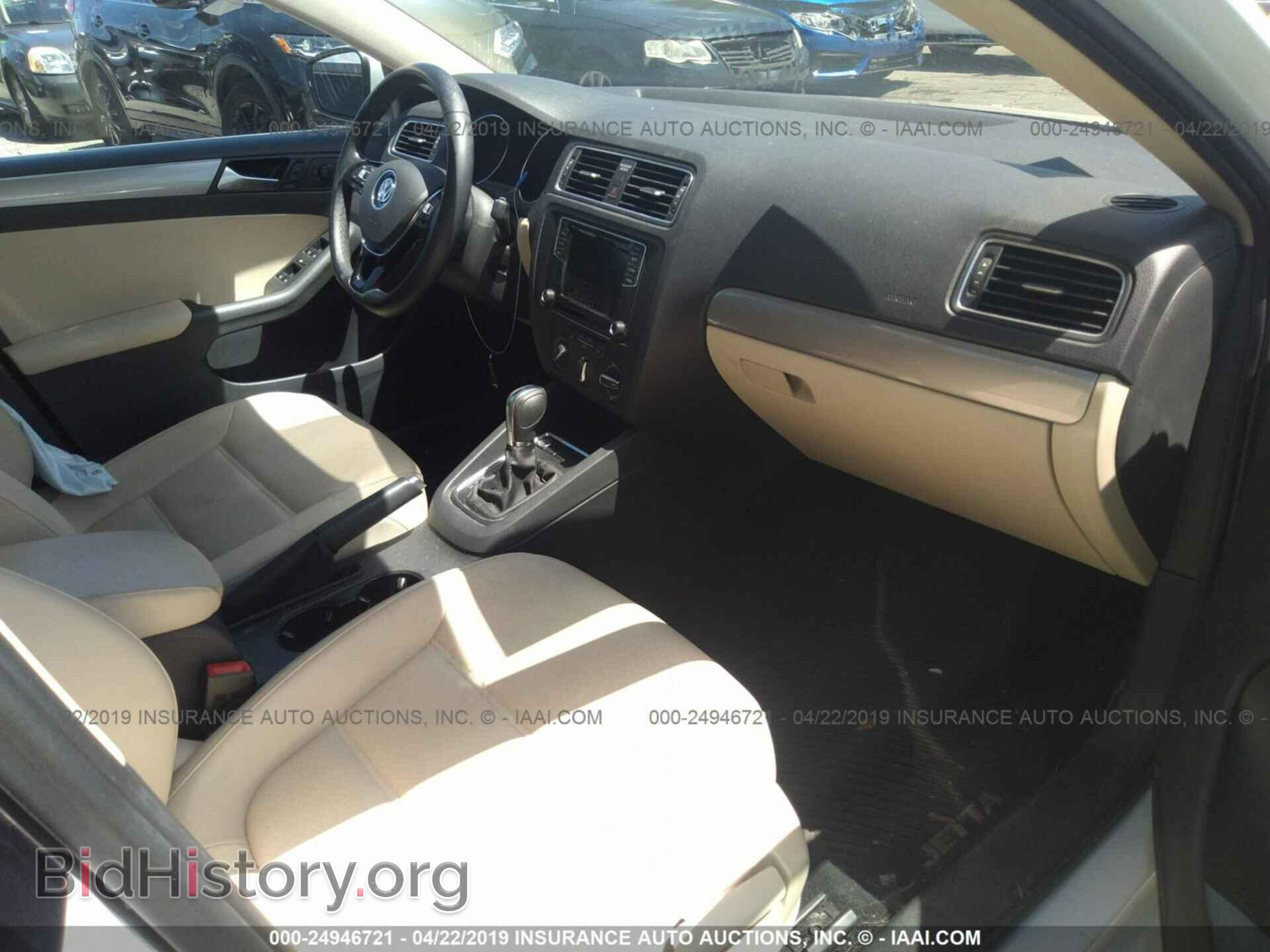 2017 VOLKSWAGEN JETTA - VIN: 3VWDB7AJ7HM336410 - Photo 5