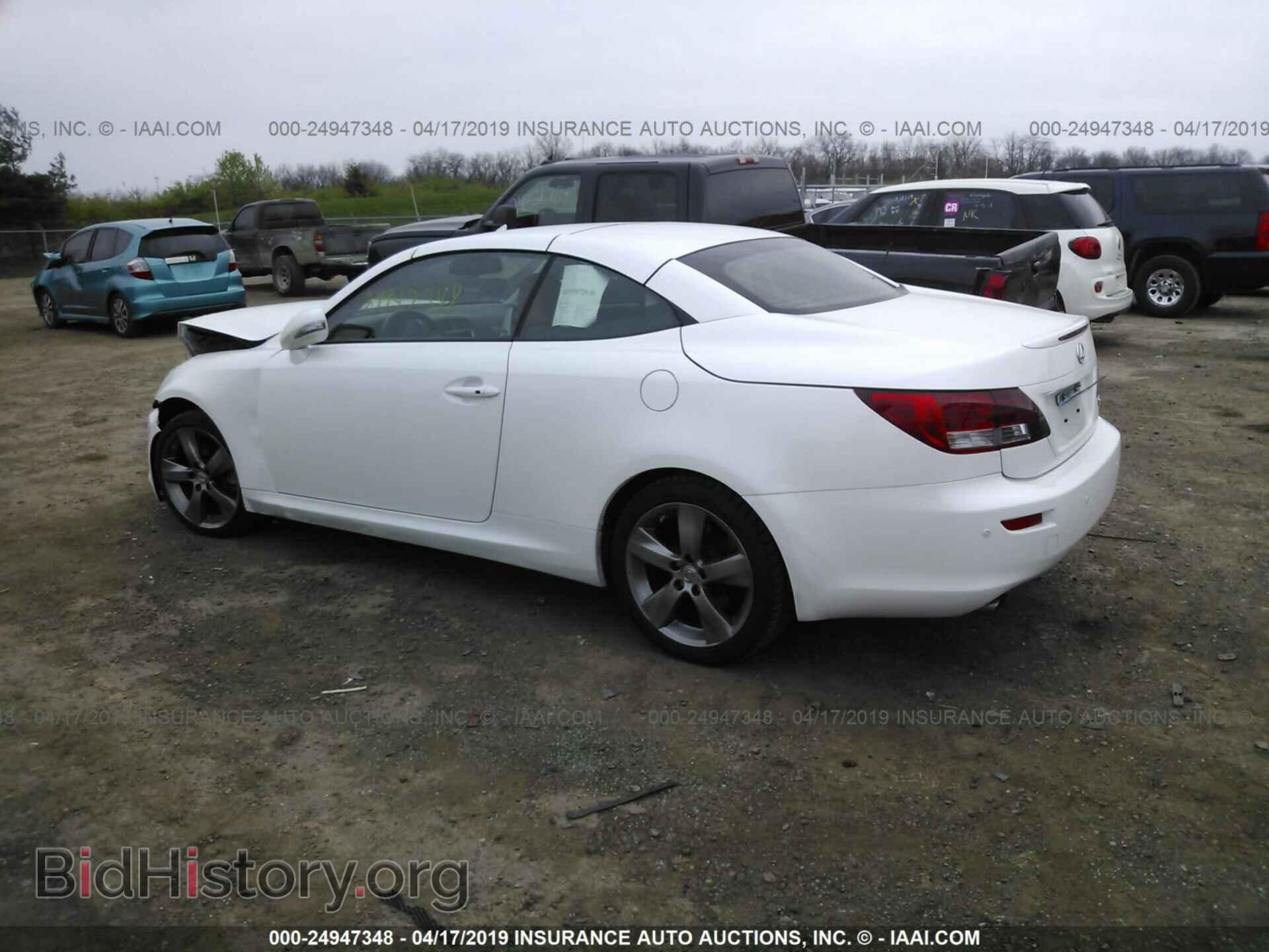 2011 LEXUS IS - VIN: JTHFF2C21B2519307 - Photo 3