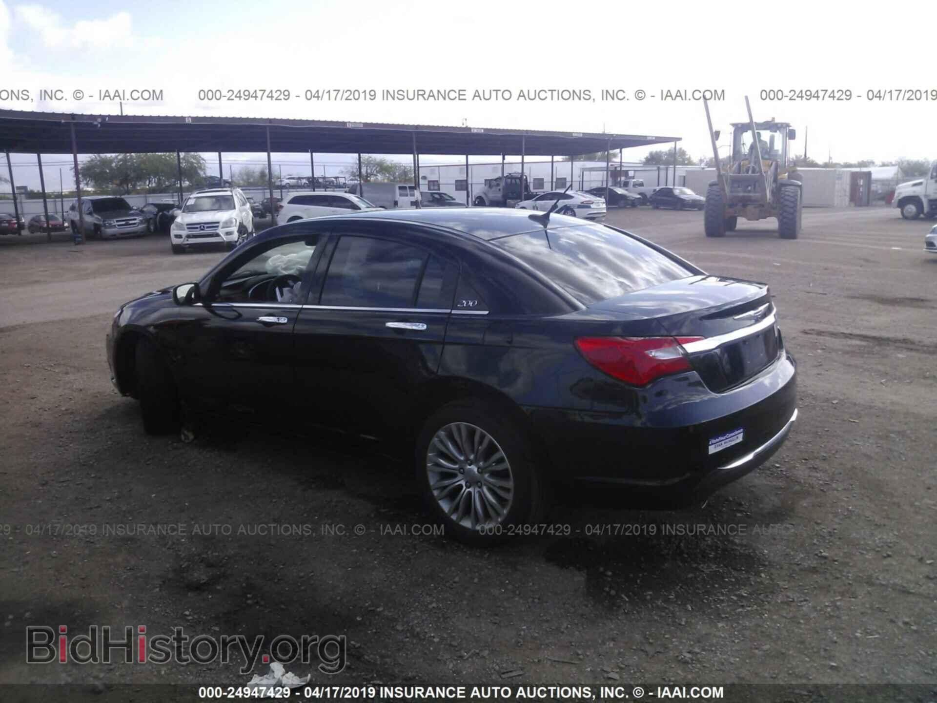 2012 CHRYSLER 200 - VIN: 1C3CCBCG0CN284833 - Фото 3