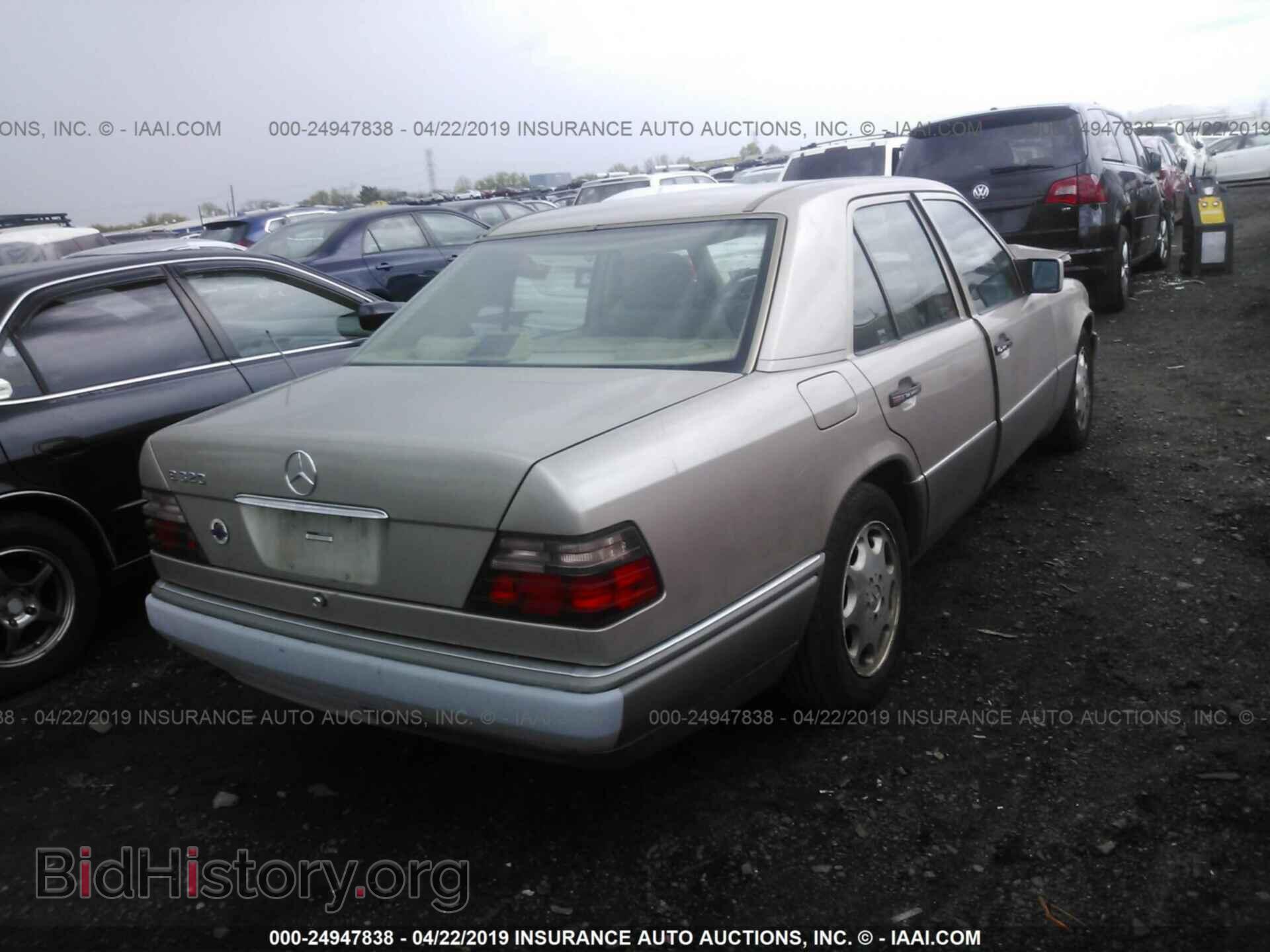 1995 MERCEDES-BENZ E - VIN: WDBEA32E3SC229463 - Фото 4